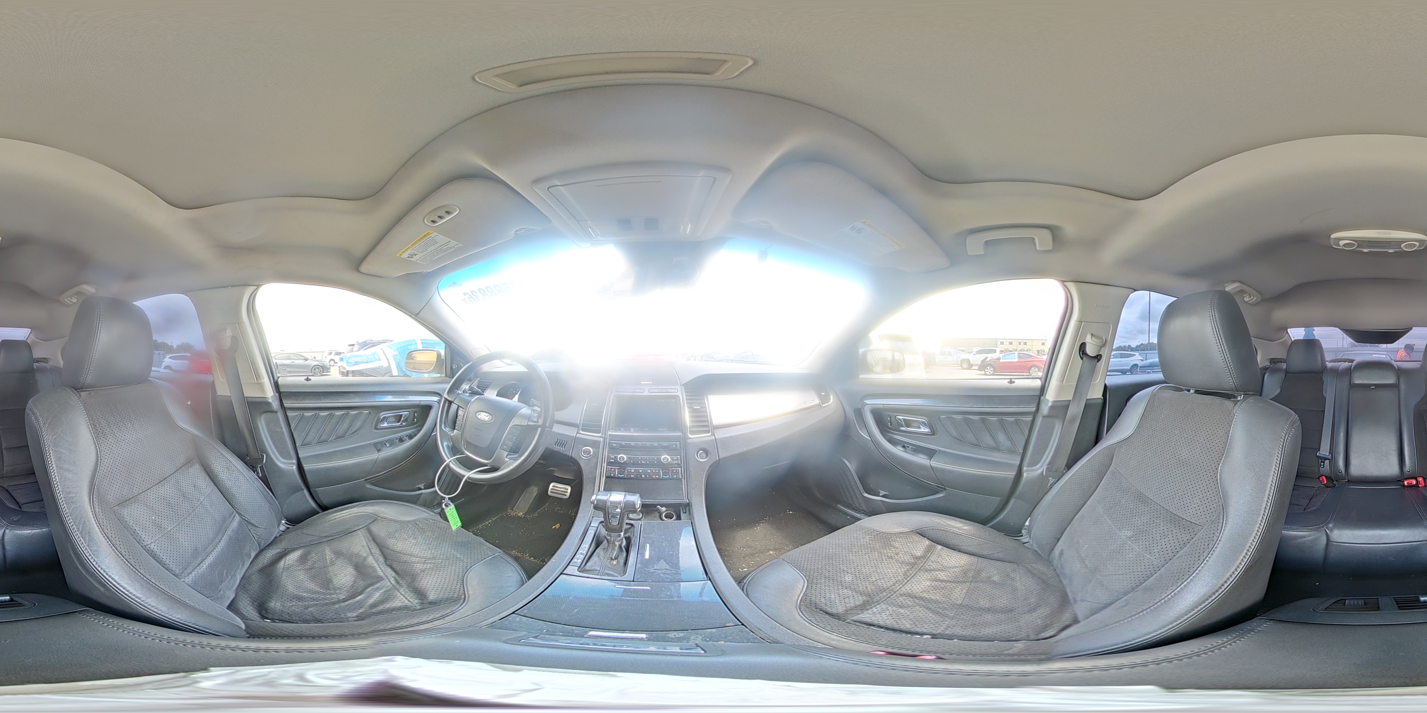 2011 Ford Taurus Sho Silver vin: 1FAHP2KT6BG137381