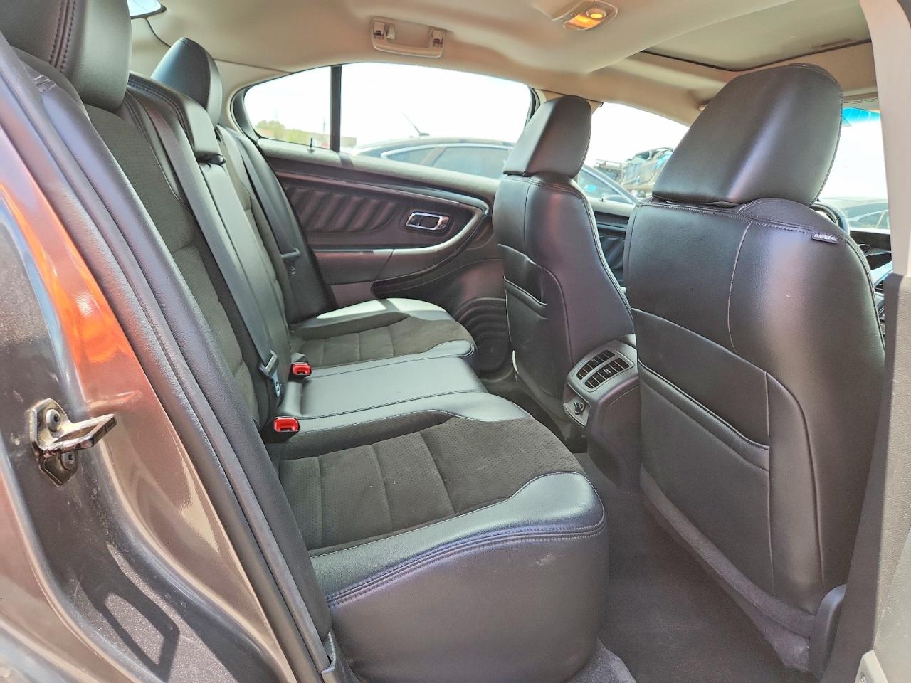 2011 Ford Taurus Sho Gray vin: 1FAHP2KT6BG167626