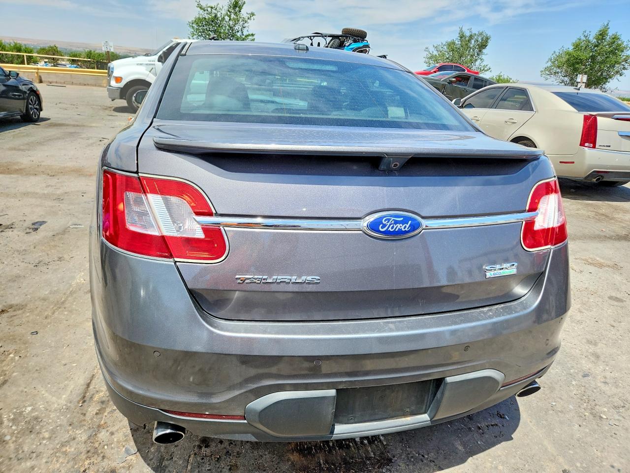 2011 Ford Taurus Sho Gray vin: 1FAHP2KT6BG167626