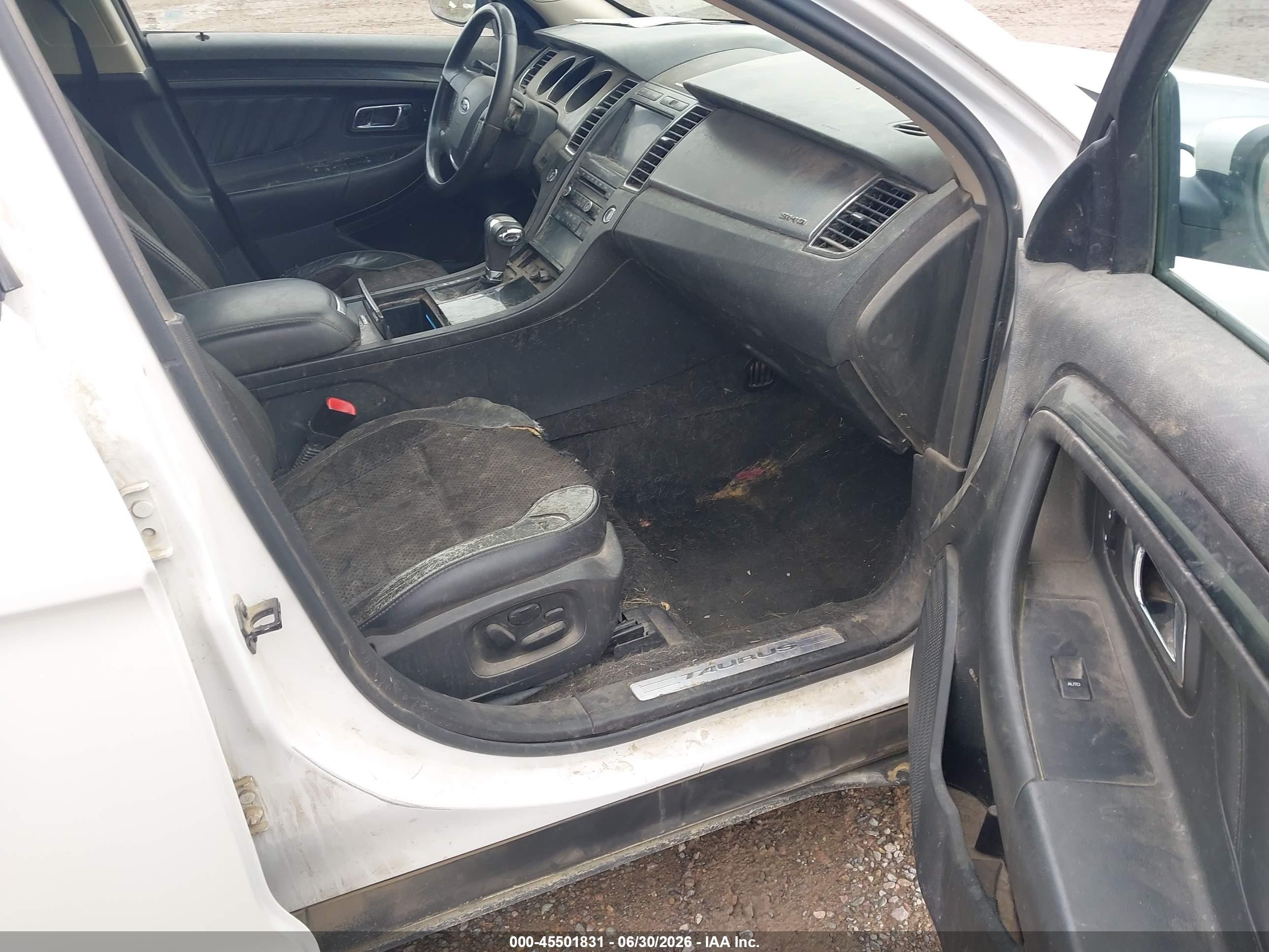 2011 Ford Taurus Sho Белый vin: 1FAHP2KT6BG177640