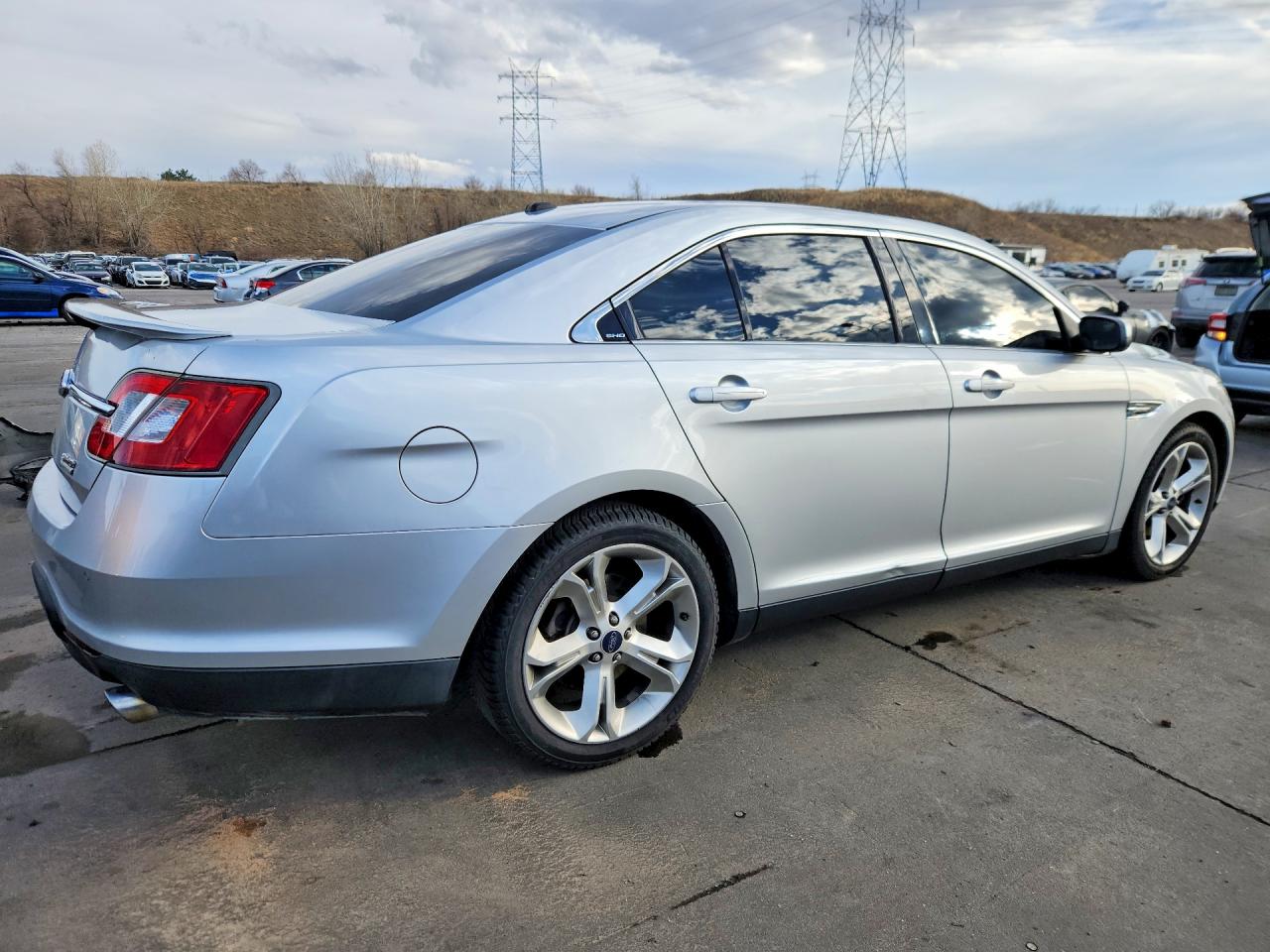2012 Ford Taurus Sho Silver vin: 1FAHP2KT6CG139102