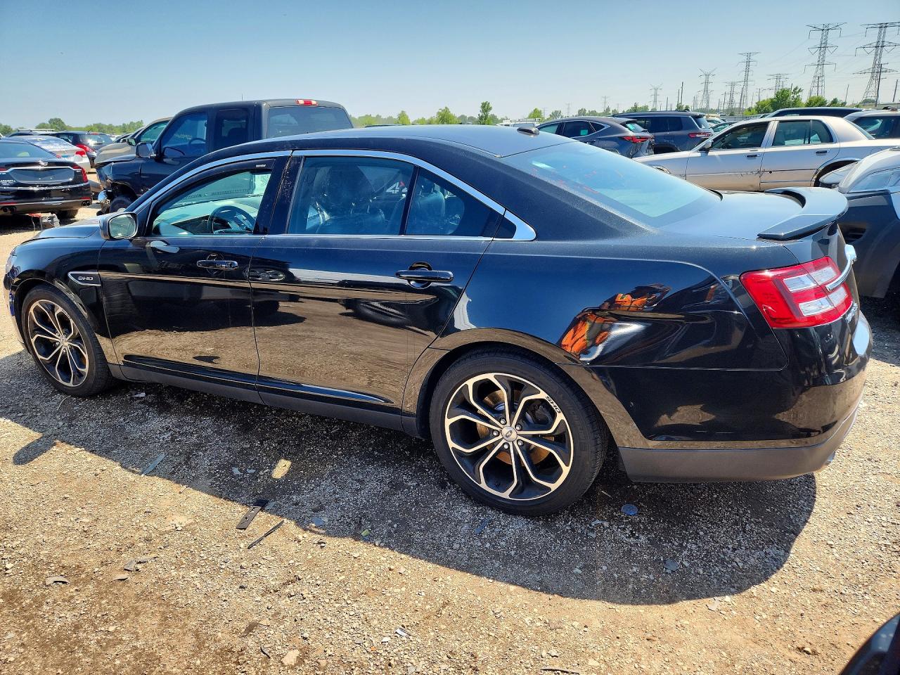 2013 Ford Taurus Sho Black vin: 1FAHP2KT6DG142597