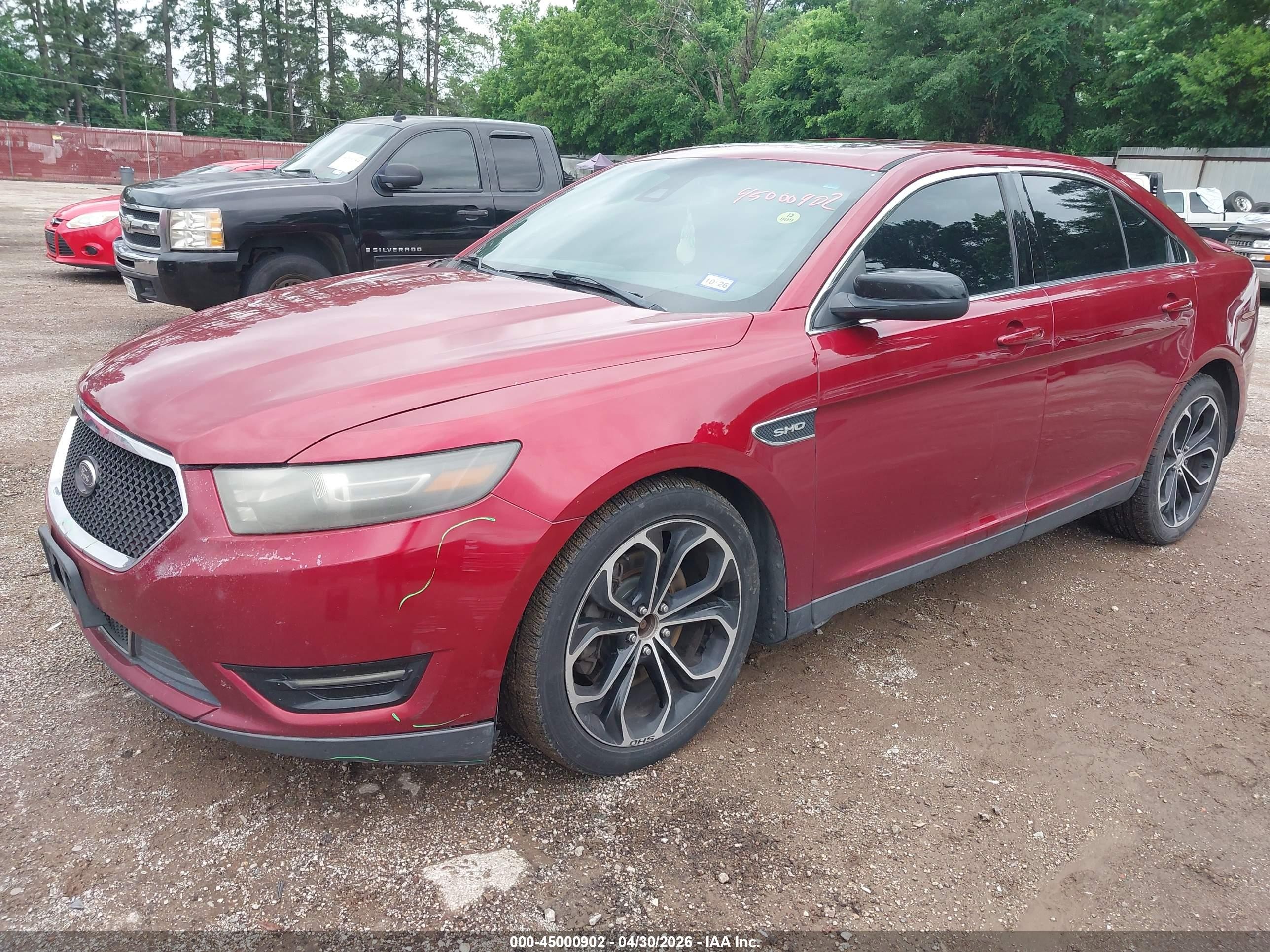 2014 Ford Taurus Sho Red vin: 1FAHP2KT6EG115093