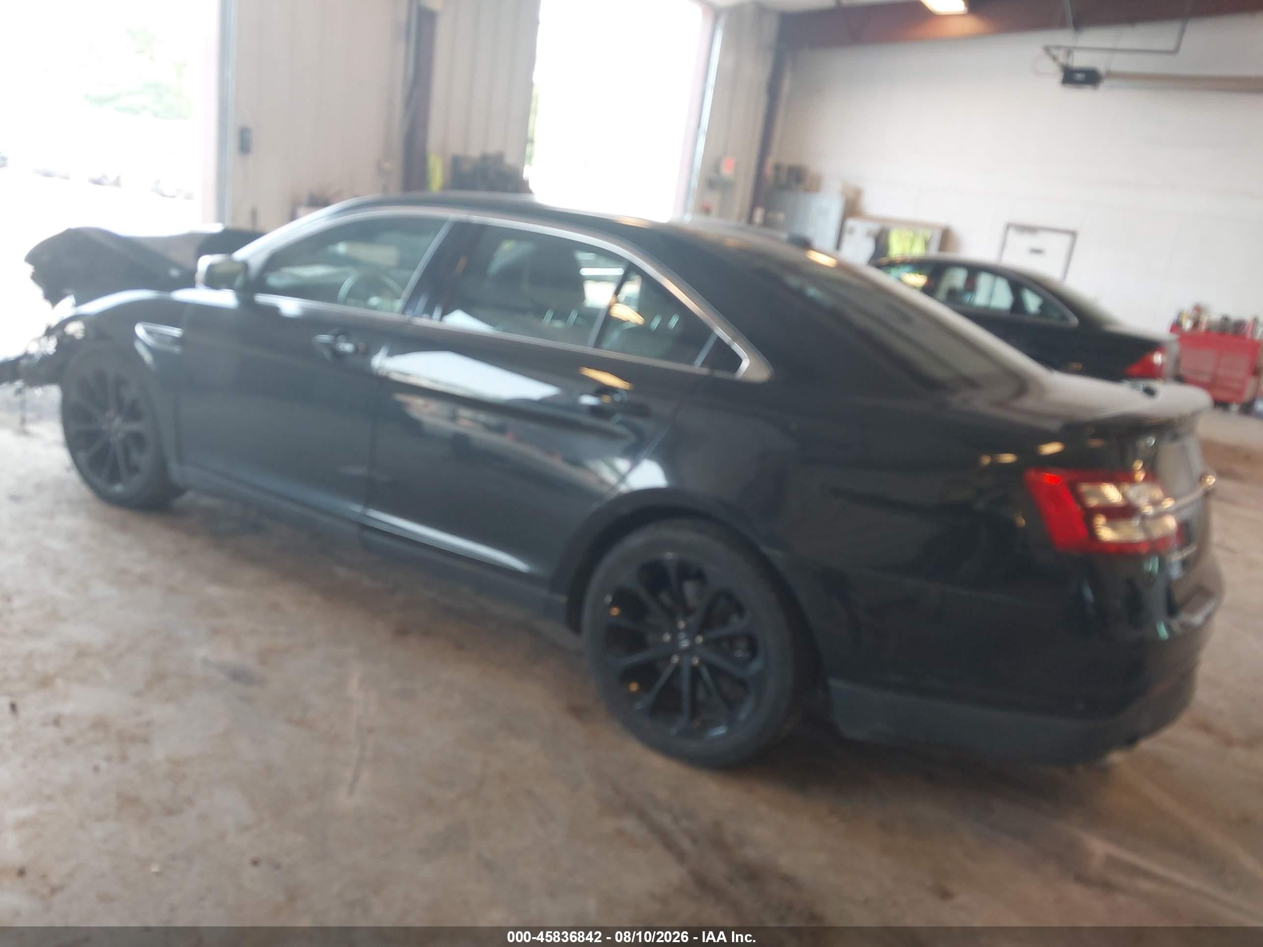 2014 Ford Taurus Sho Black vin: 1FAHP2KT6EG125459