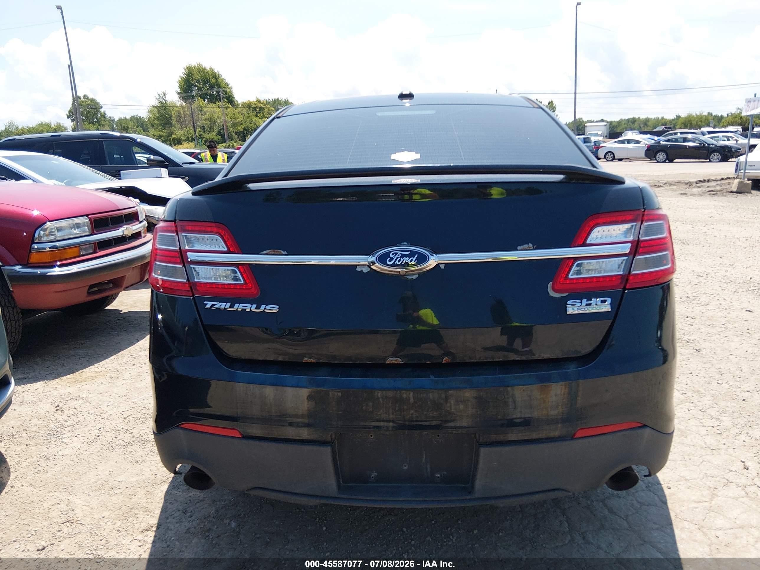 2014 Ford Taurus Sho Black vin: 1FAHP2KT6EG128782