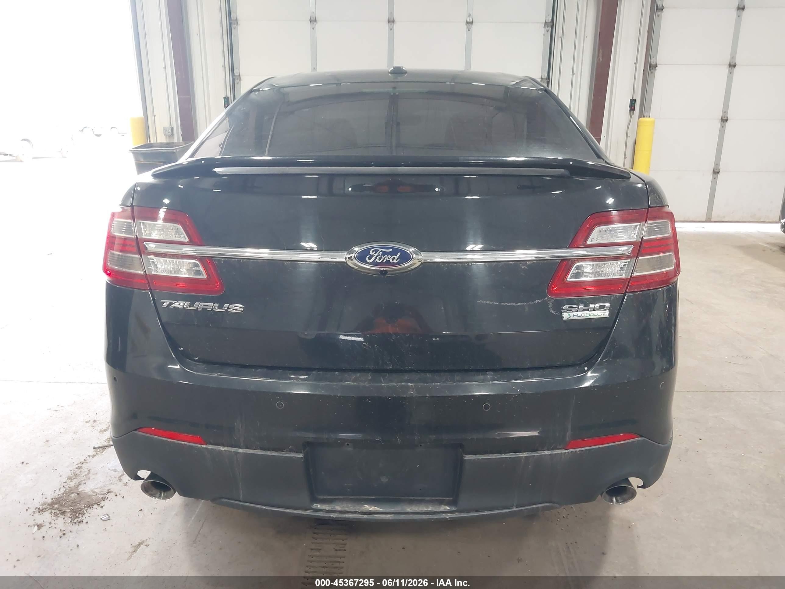2015 Ford Taurus Sho Gray vin: 1FAHP2KT6FG137418