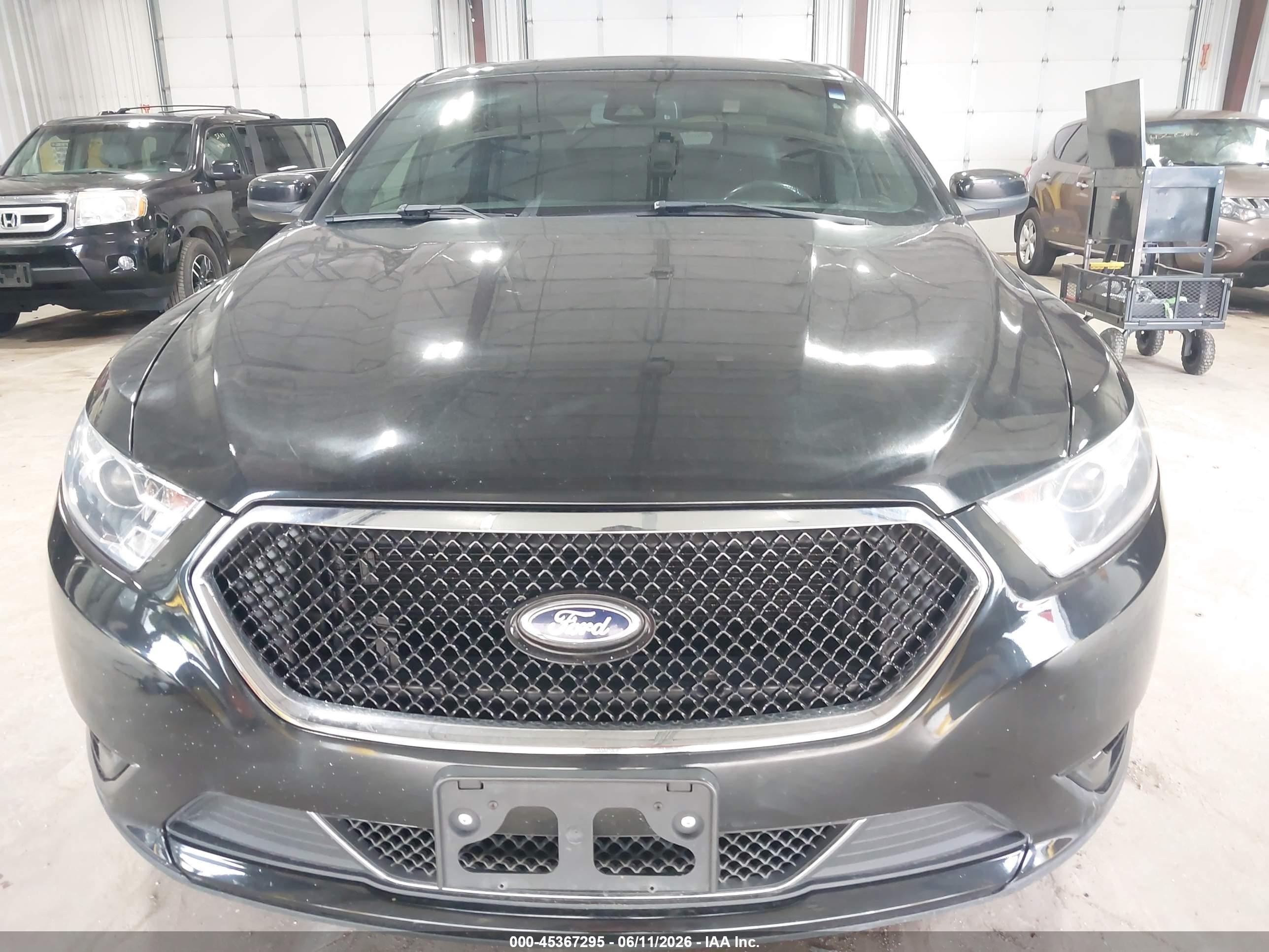 2015 Ford Taurus Sho Gray vin: 1FAHP2KT6FG137418
