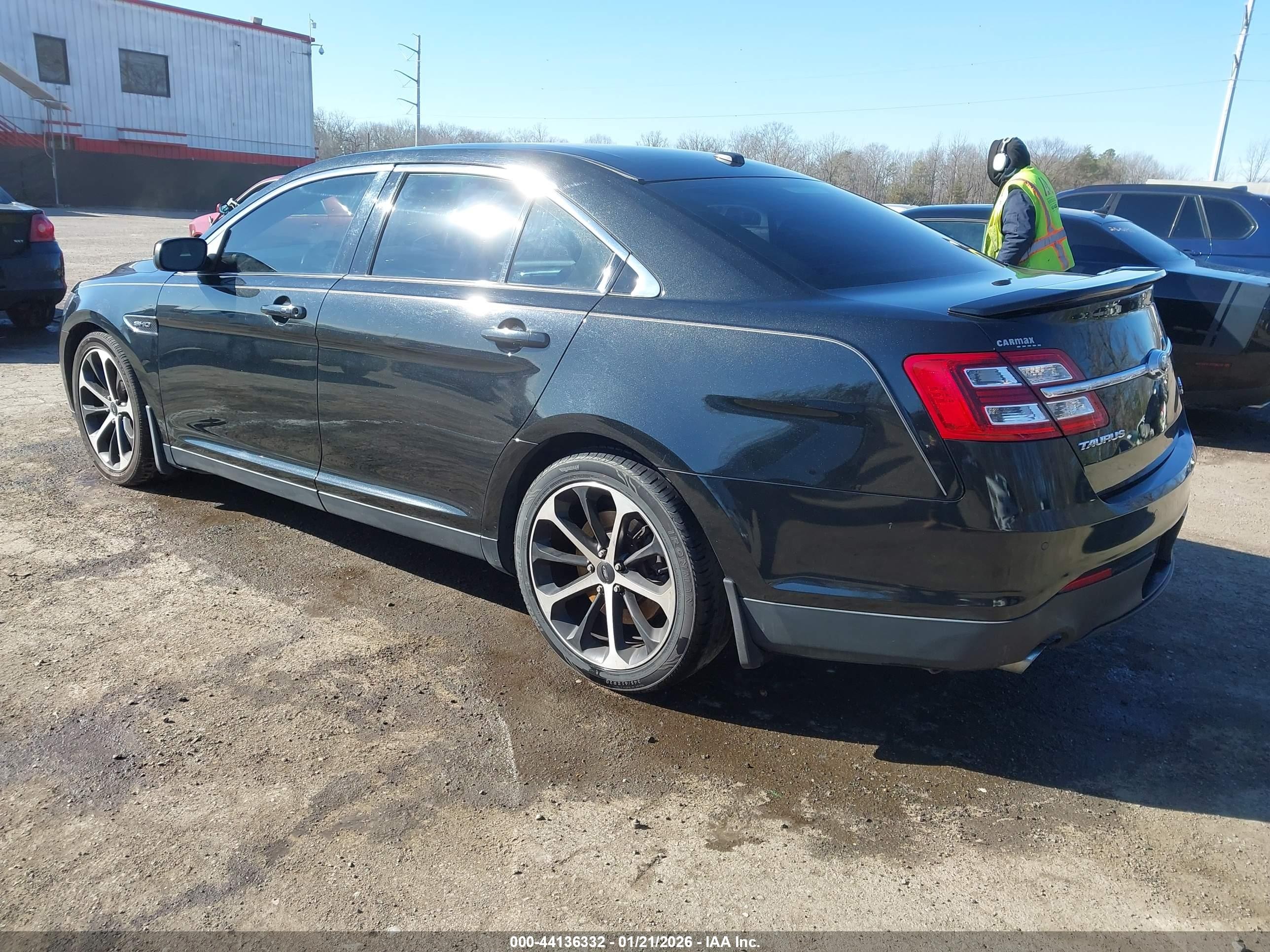 2015 Ford Taurus Sho Black vin: 1FAHP2KT6FG174811