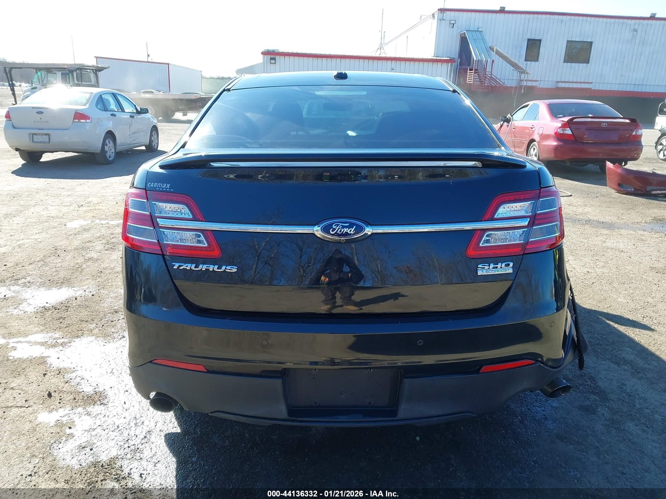 2015 Ford Taurus Sho Black vin: 1FAHP2KT6FG174811