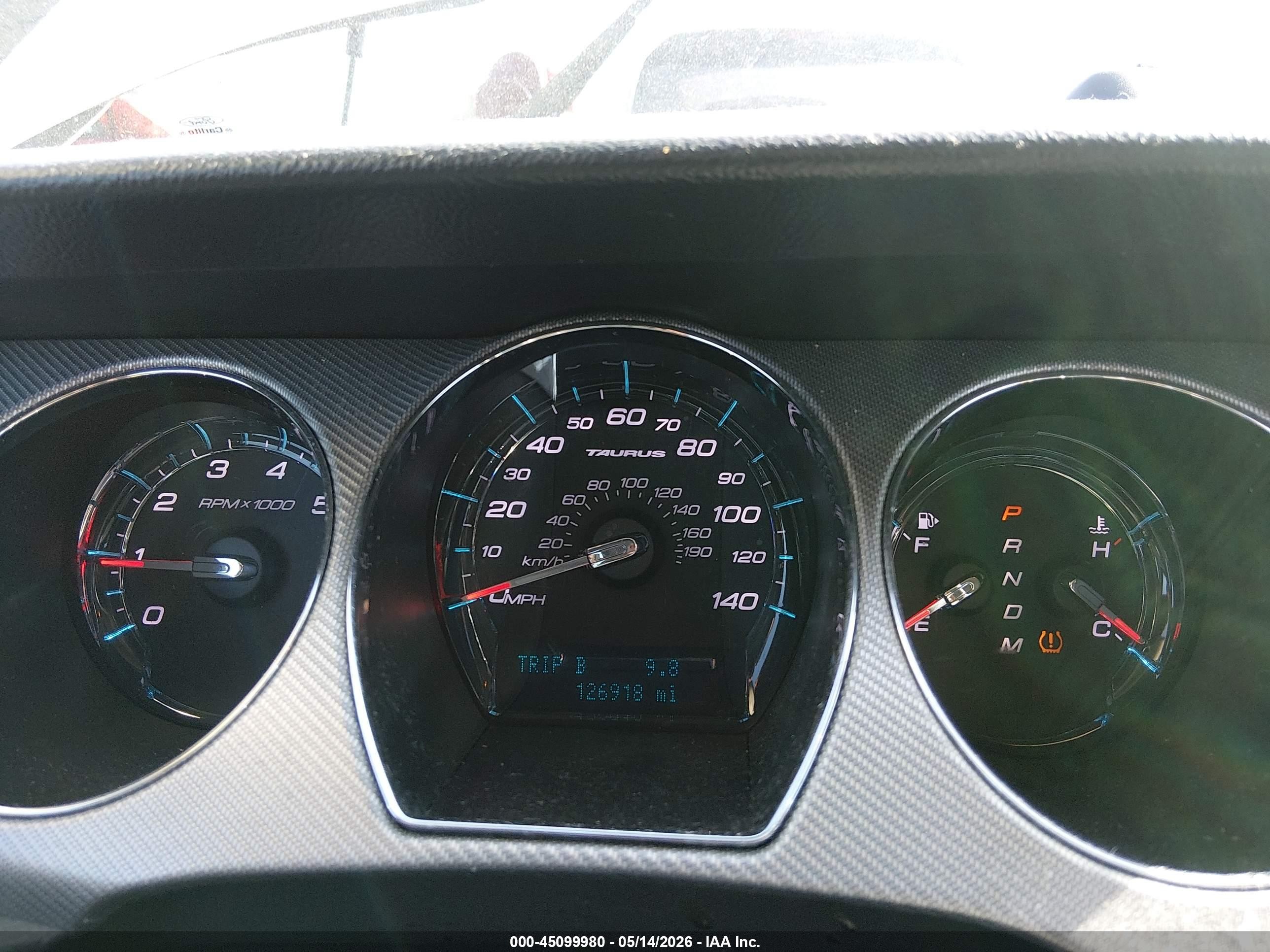 2010 Ford Taurus Sho Серебряный vin: 1FAHP2KT7AG123049