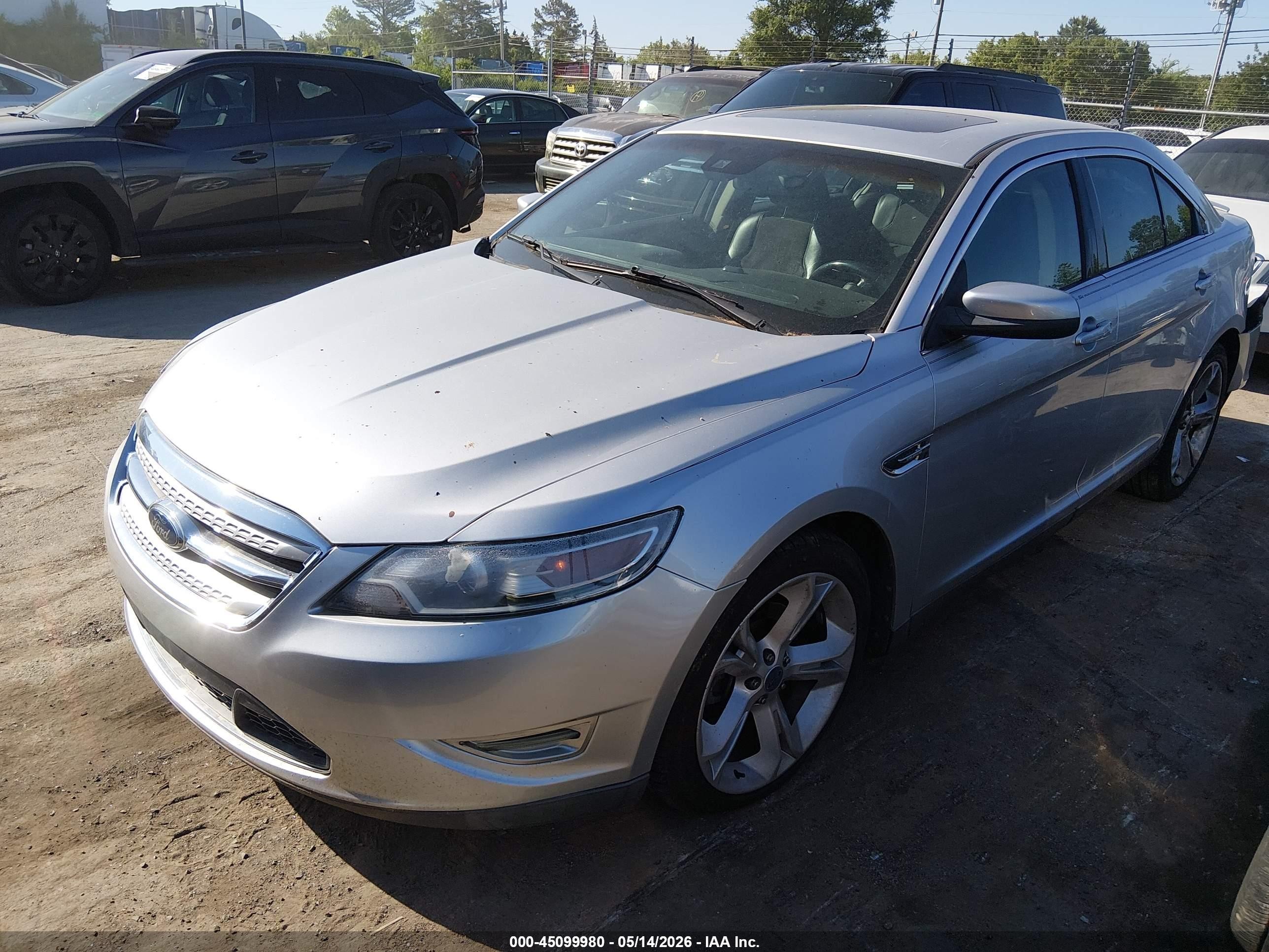 2010 Ford Taurus Sho Серебряный vin: 1FAHP2KT7AG123049