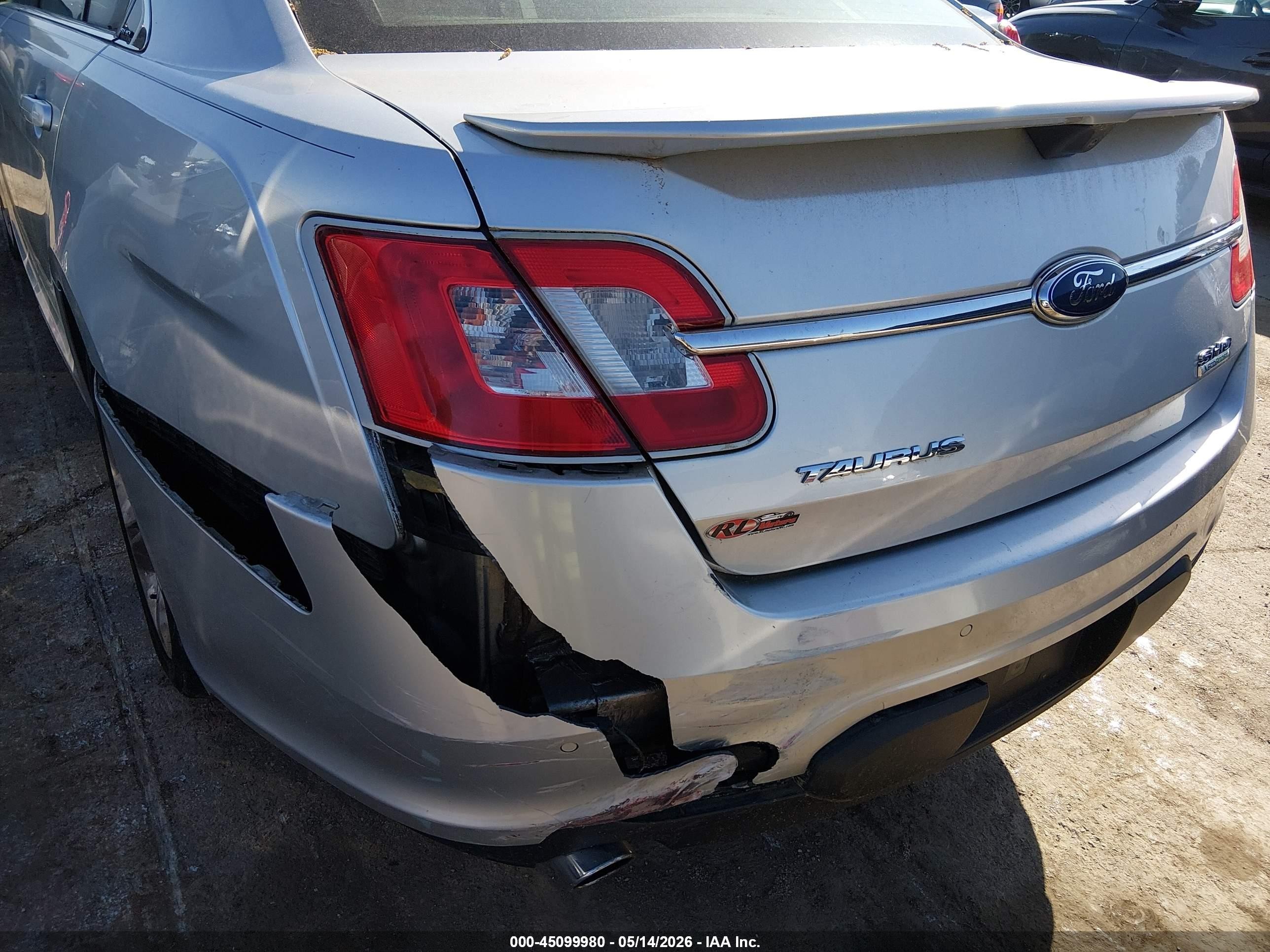 2010 Ford Taurus Sho Серебряный vin: 1FAHP2KT7AG123049