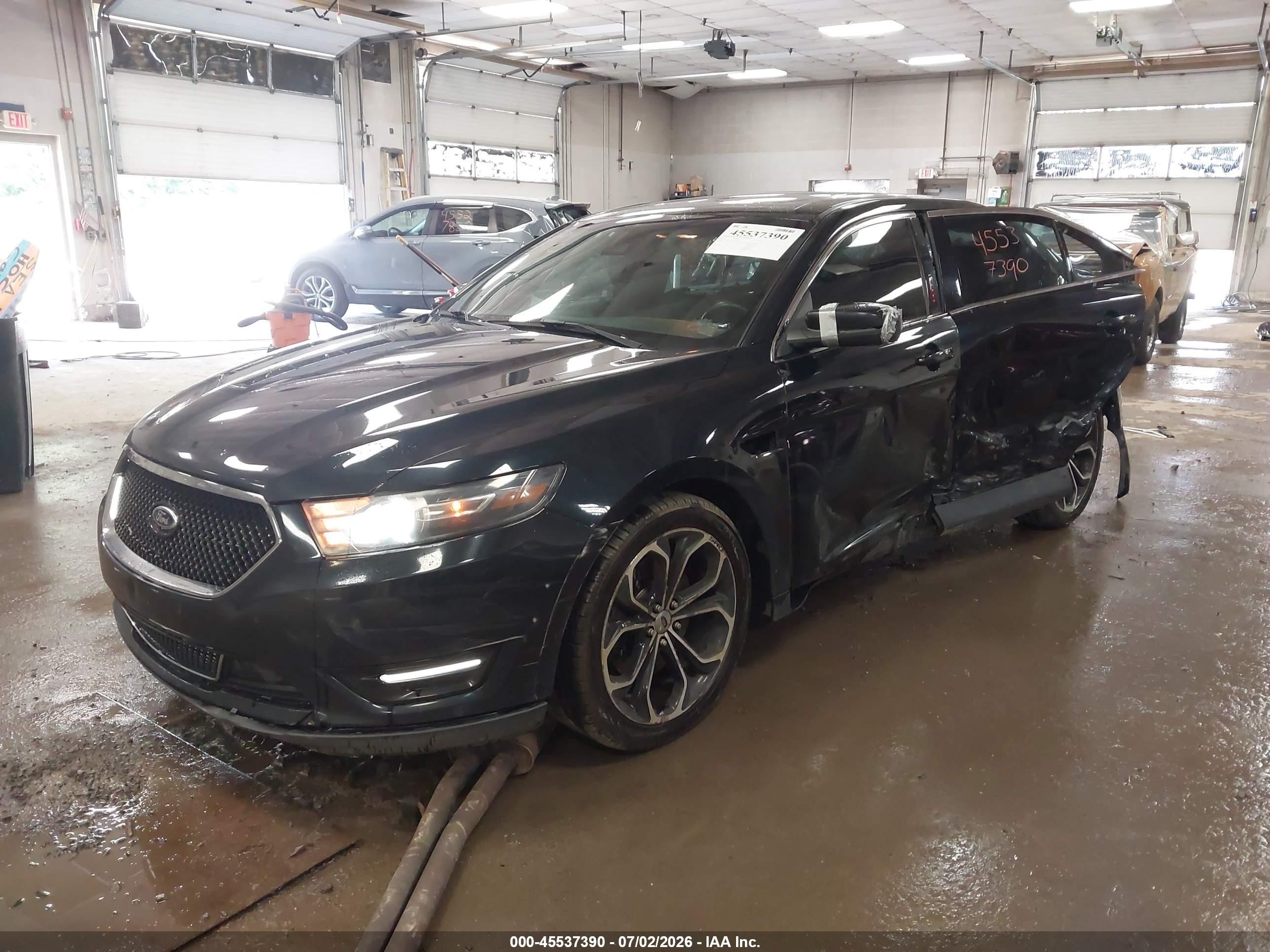 2014 Ford Taurus Sho Черный vin: 1FAHP2KT7EG125230