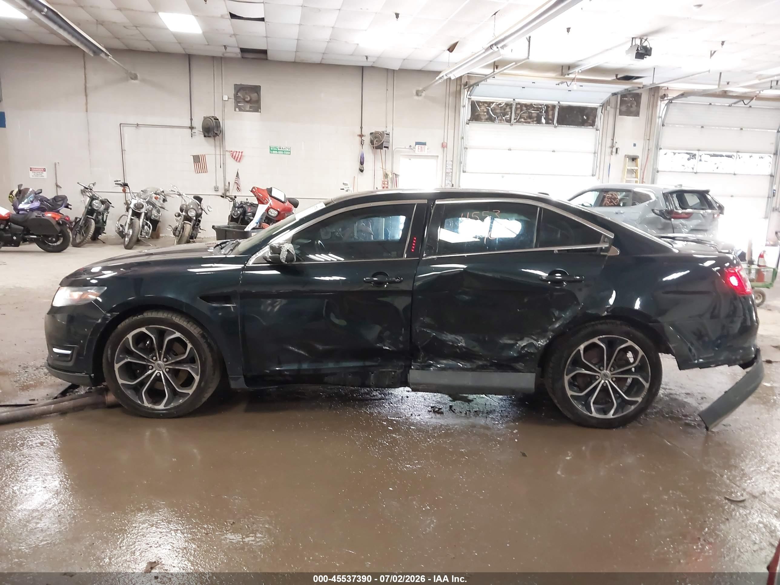 2014 Ford Taurus Sho Черный vin: 1FAHP2KT7EG125230