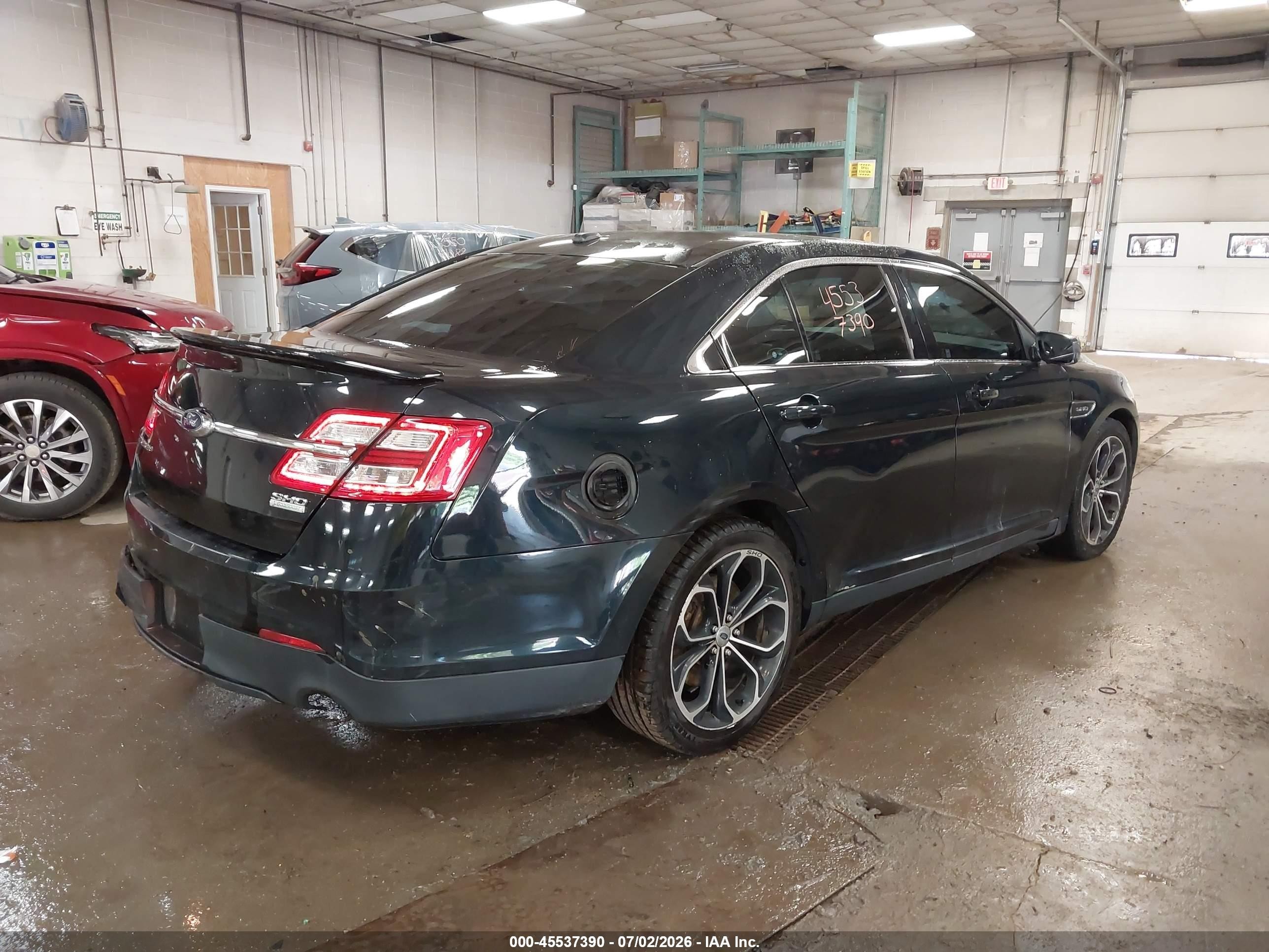 2014 Ford Taurus Sho Черный vin: 1FAHP2KT7EG125230
