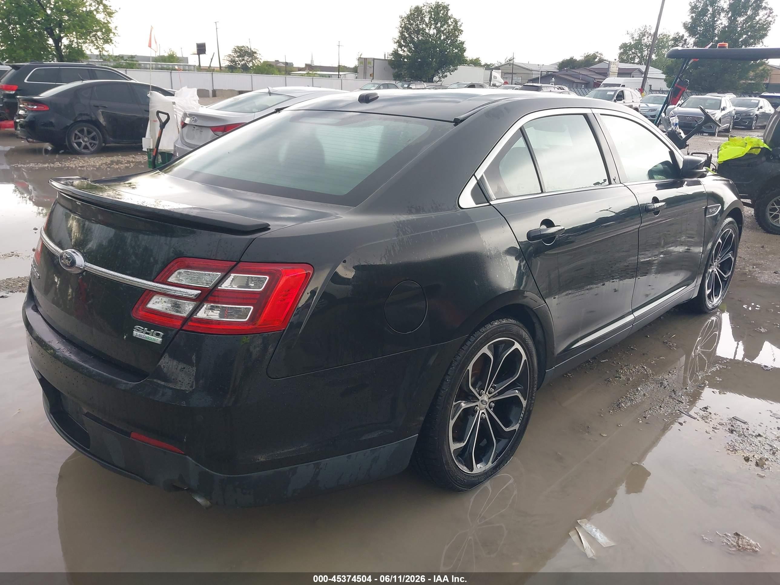 2015 Ford Taurus Sho Black vin: 1FAHP2KT7FG100295