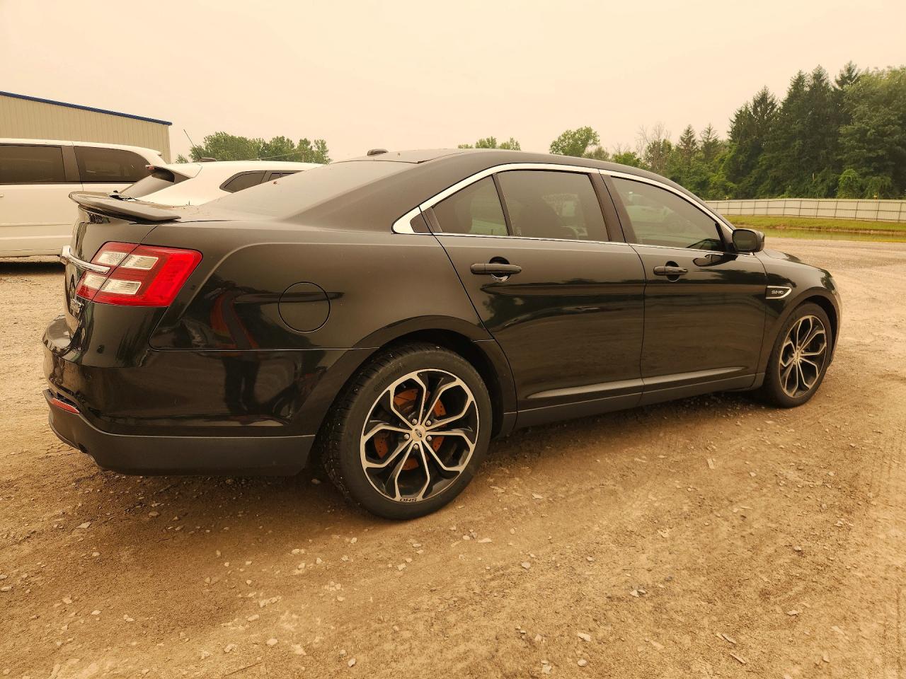 2015 Ford Taurus Sho Black vin: 1FAHP2KT7FG114262
