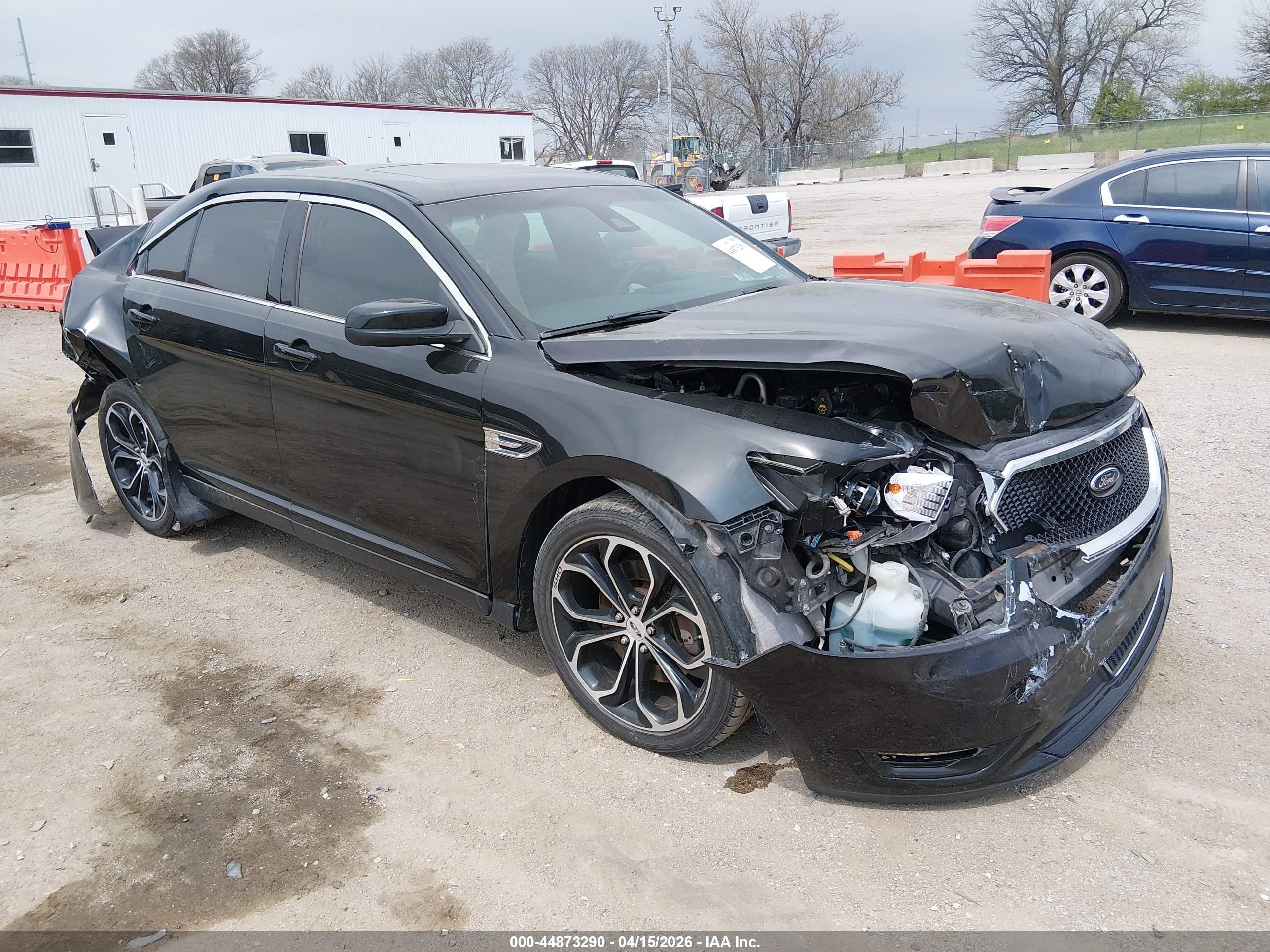 2015 Ford Taurus Sho Black vin: 1FAHP2KT7FG179953