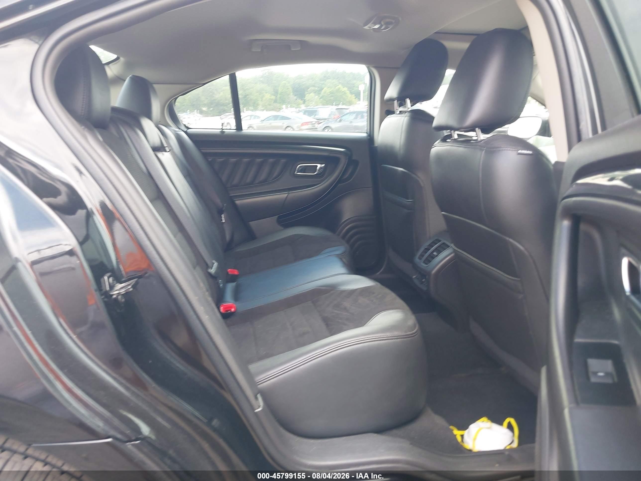 2011 Ford Taurus Sho Black vin: 1FAHP2KT8BG140251