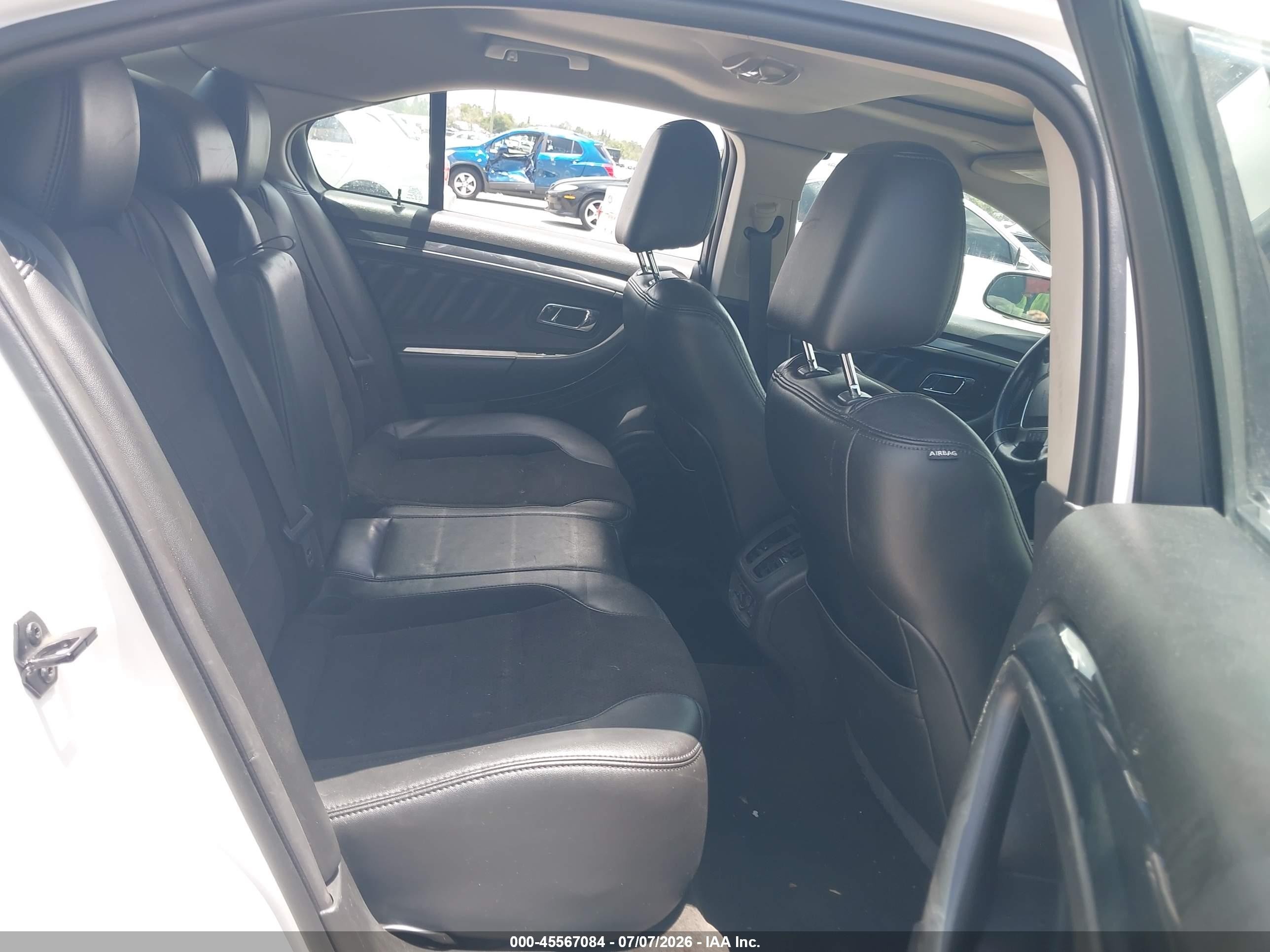 2012 Ford Taurus Sho White vin: 1FAHP2KT8CG142227