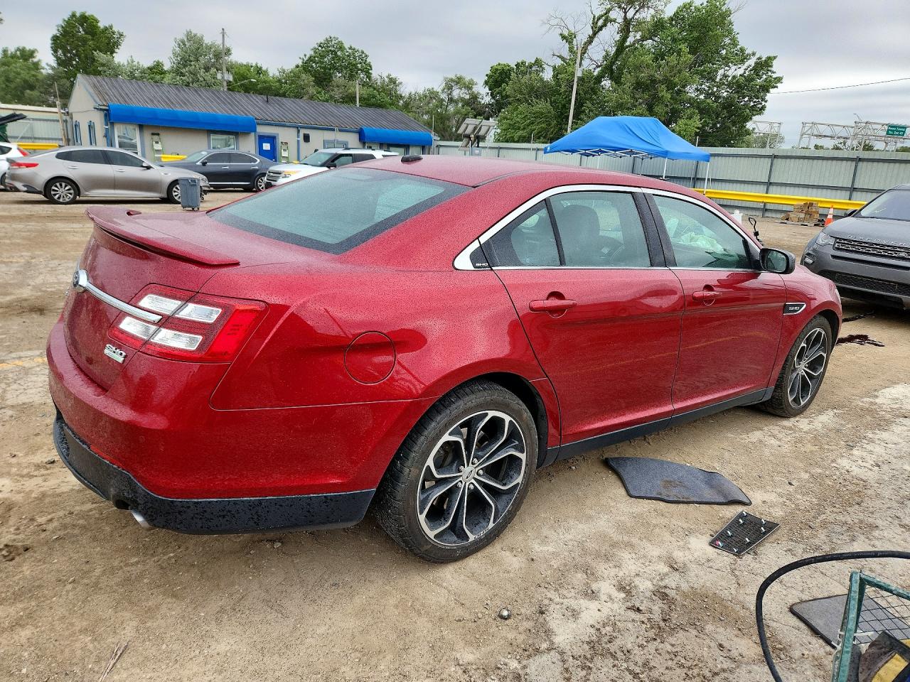 2013 Ford Taurus Sho Красный vin: 1FAHP2KT8DG150233