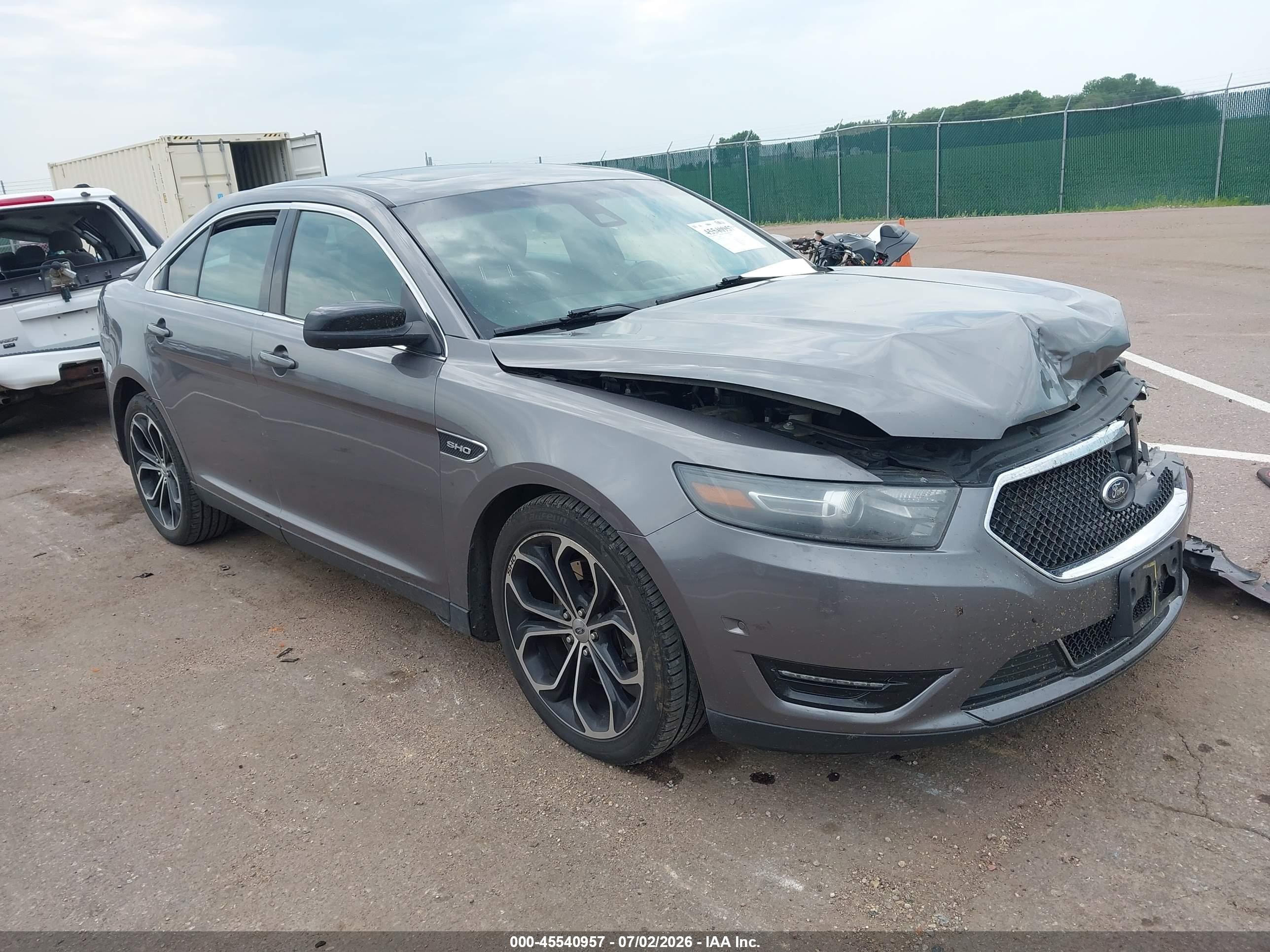 2013 Ford Taurus Sho Gray vin: 1FAHP2KT8DG155805