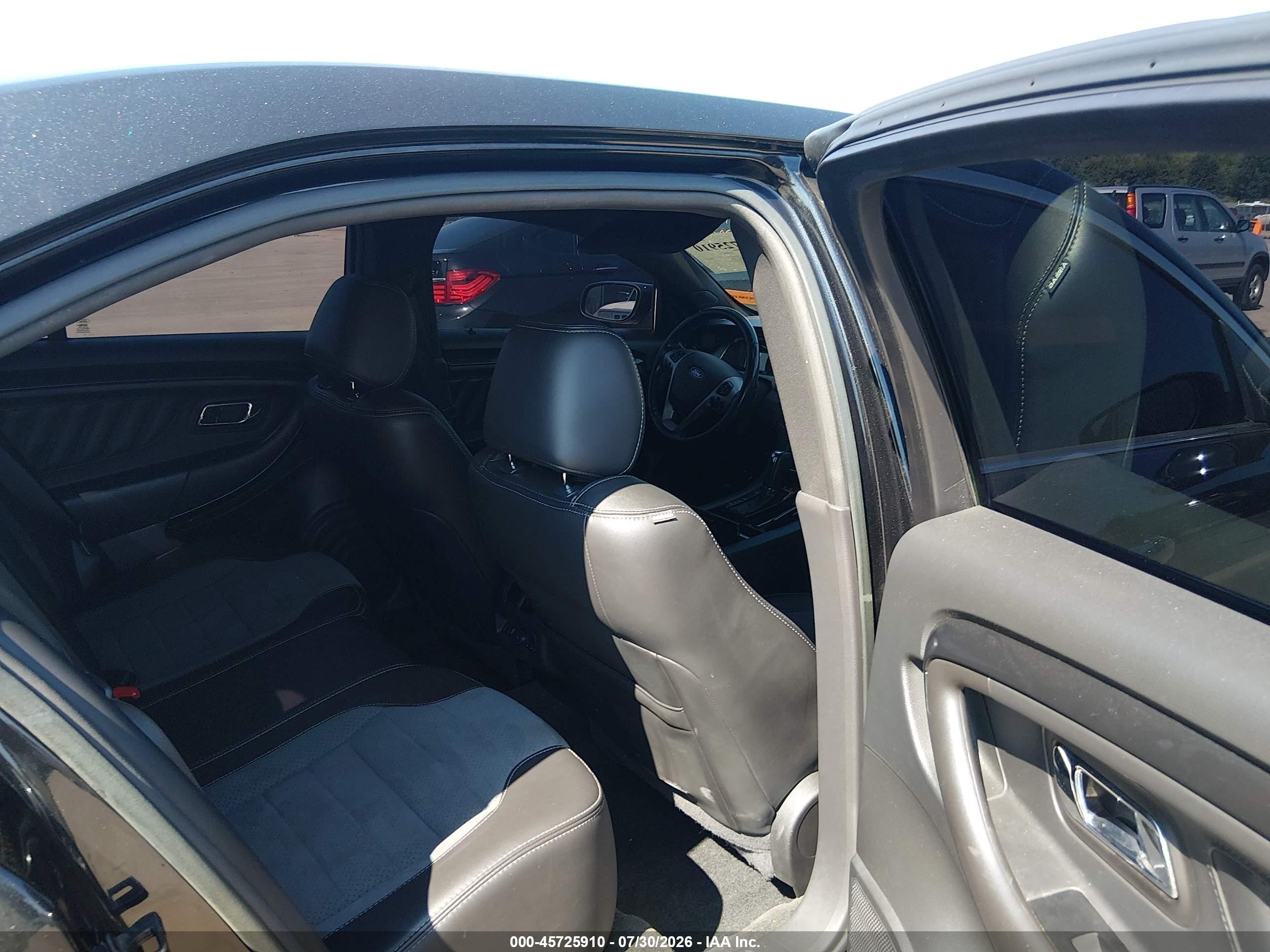 2015 Ford Taurus Sho Black vin: 1FAHP2KT8FG128588