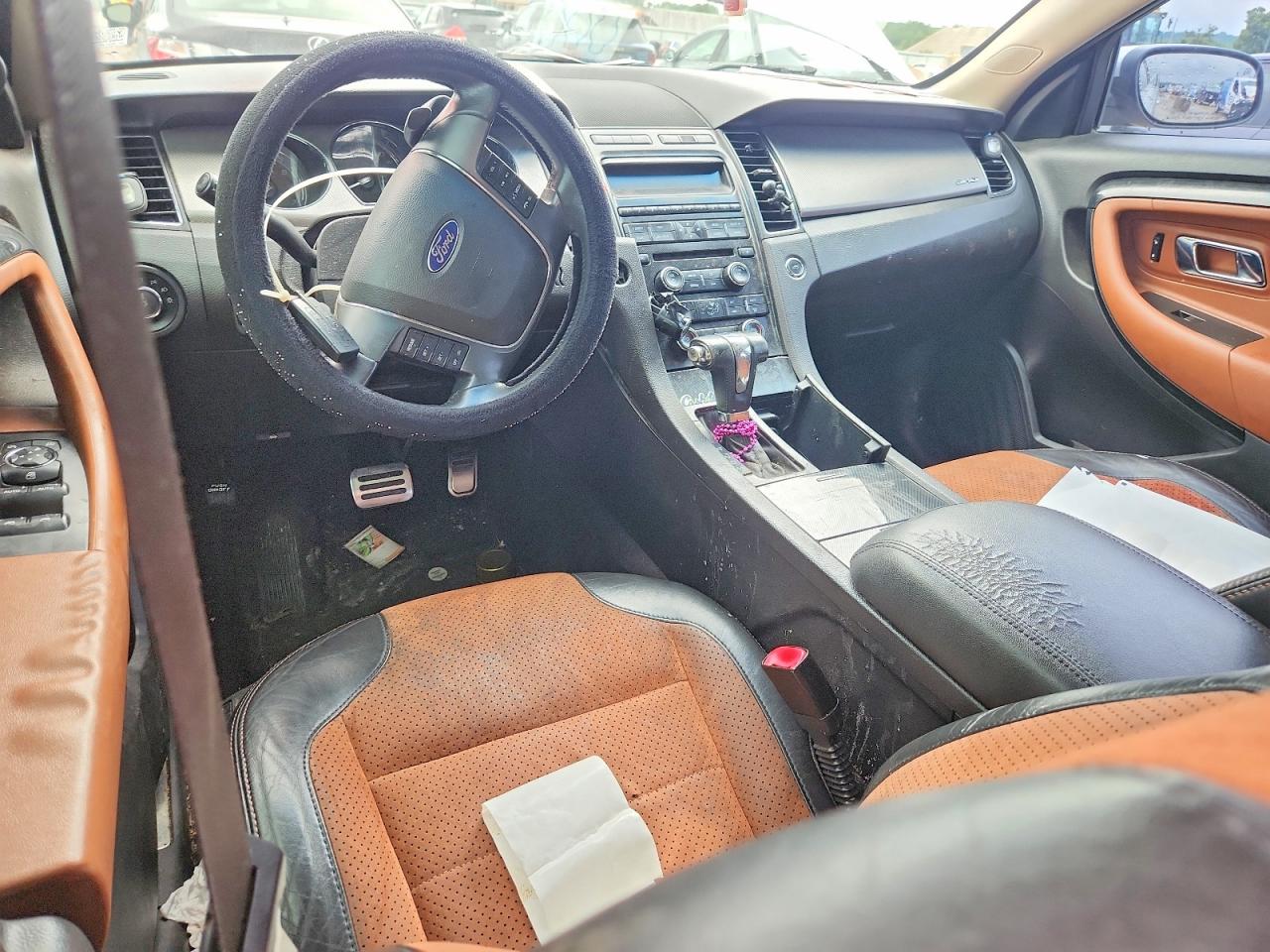 2010 Ford Taurus Sho Silver vin: 1FAHP2KT9AG107743