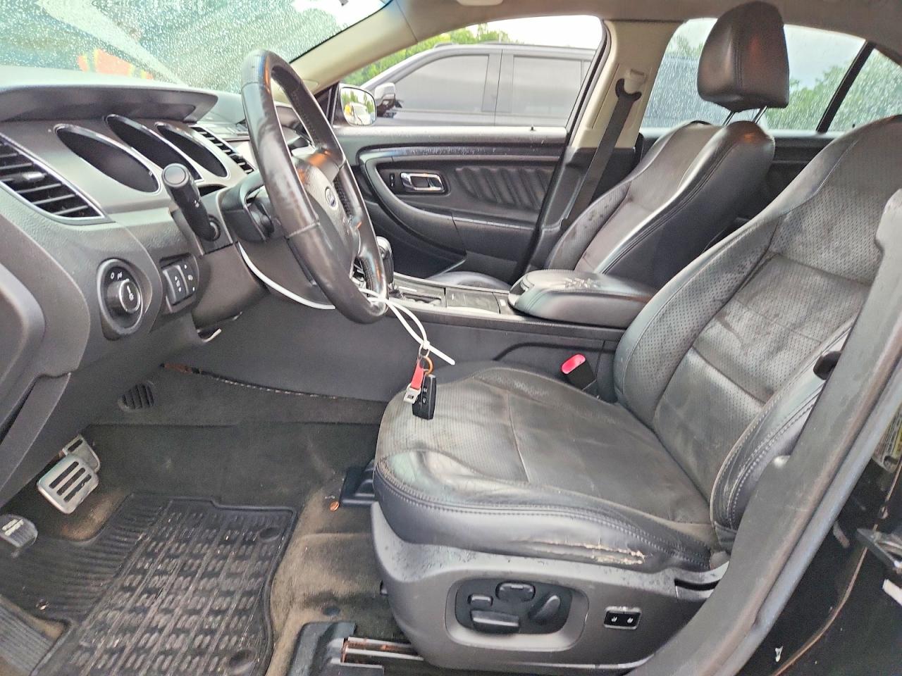 2011 Ford Taurus Sho Black vin: 1FAHP2KT9BG188129