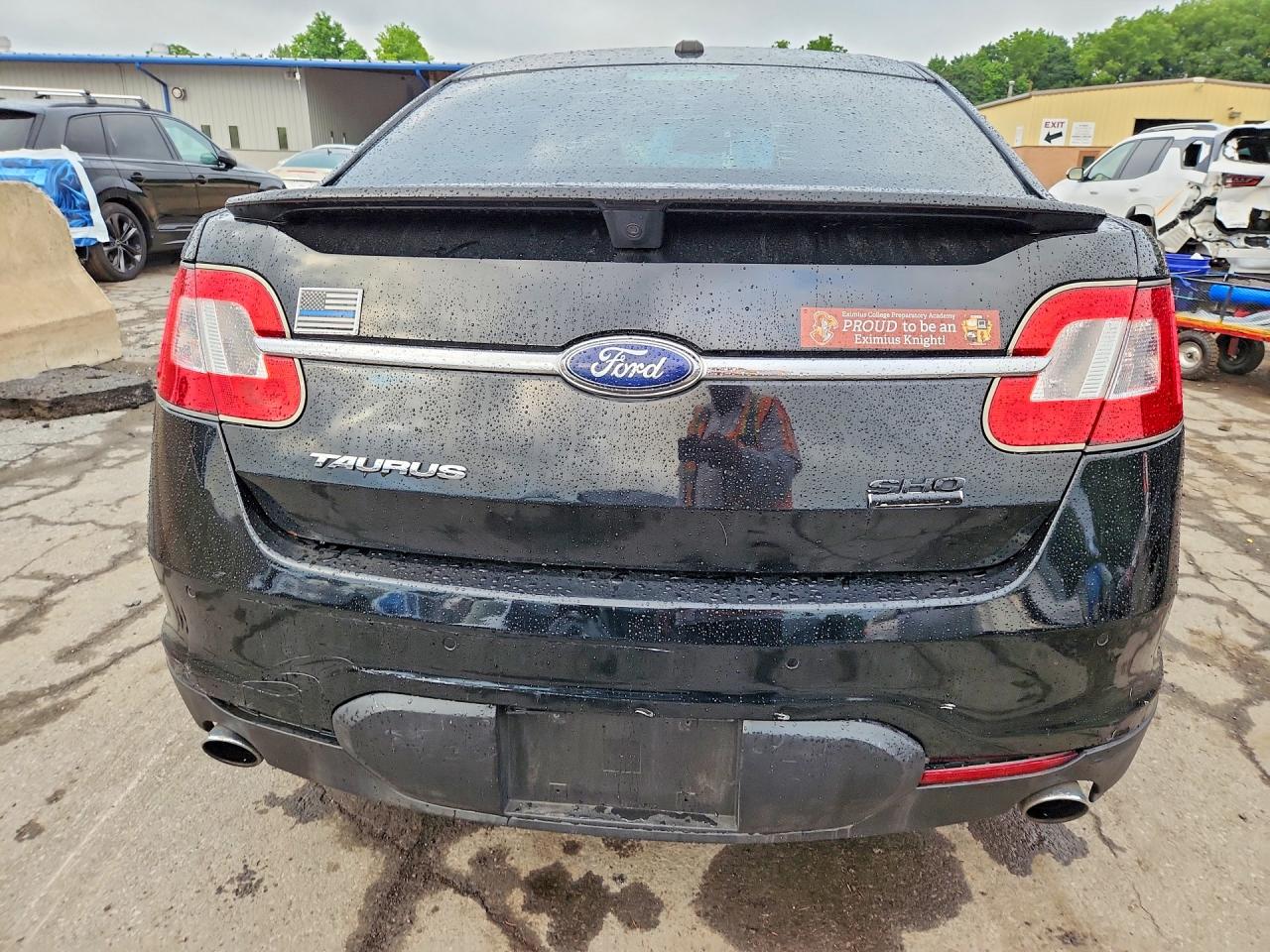 2011 Ford Taurus Sho Black vin: 1FAHP2KT9BG188129
