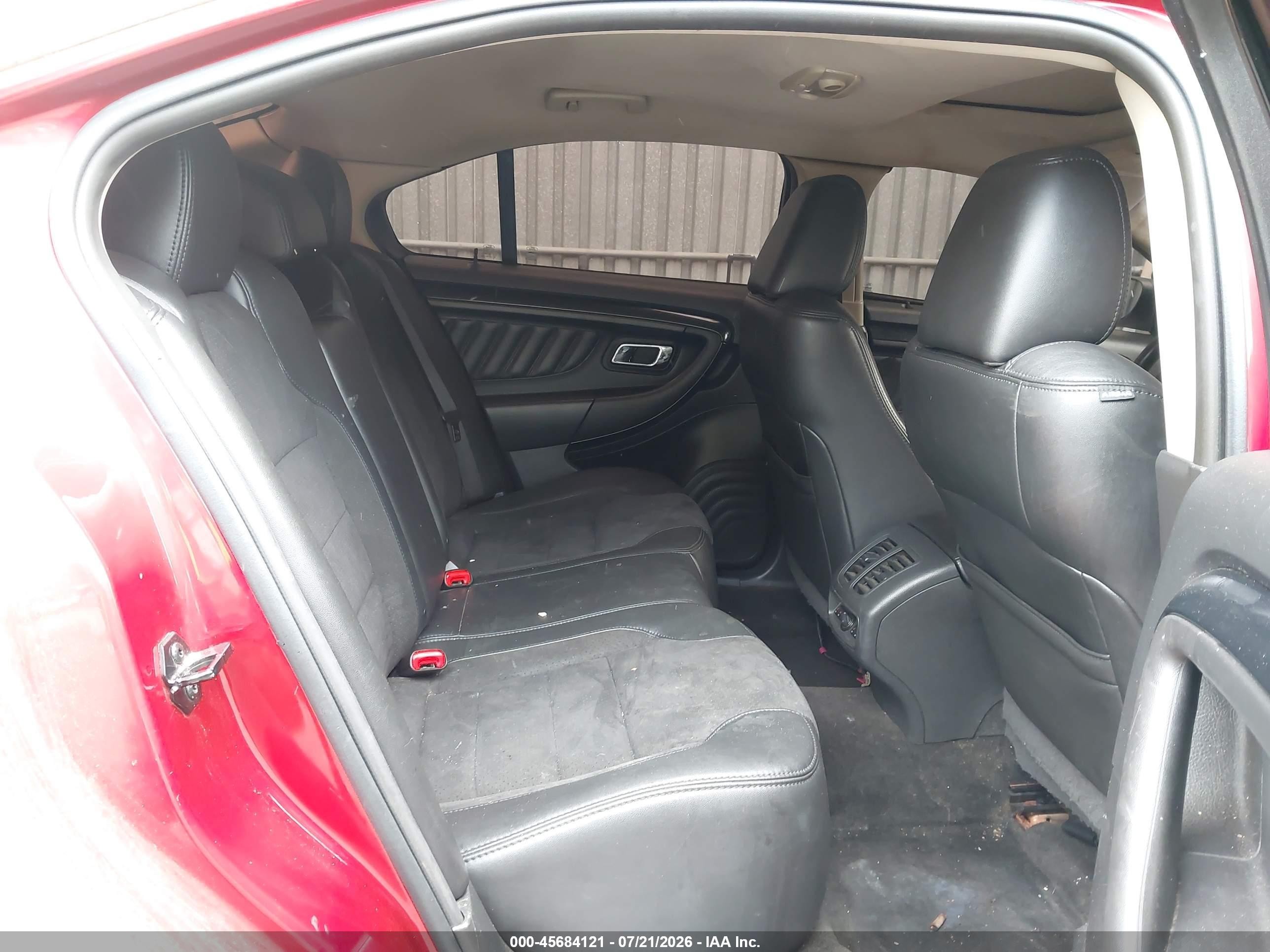 2012 Ford Taurus Sho White vin: 1FAHP2KT9CG138140