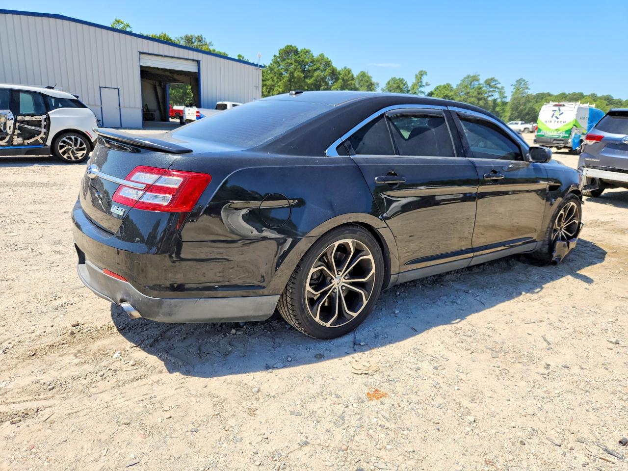 2013 Ford Taurus Sho Black vin: 1FAHP2KT9DG137717