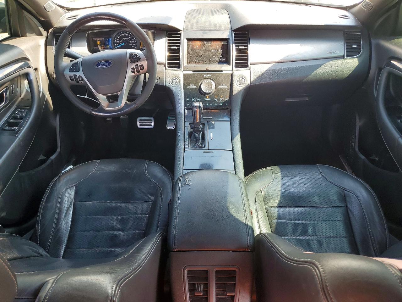 2013 Ford Taurus Sho White vin: 1FAHP2KT9DG201125