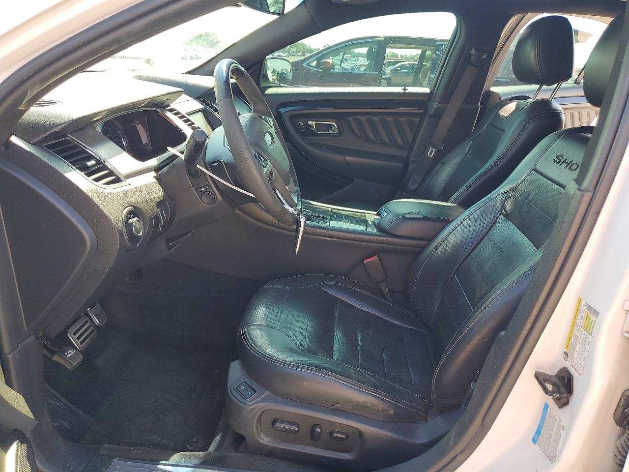 2013 Ford Taurus Sho White vin: 1FAHP2KT9DG201125
