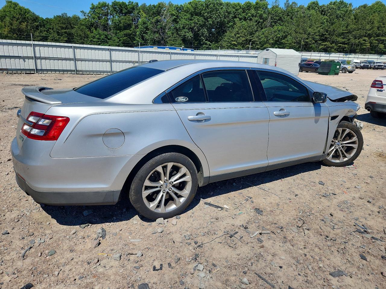 2014 Ford Taurus Sho Silver vin: 1FAHP2KT9EG138772