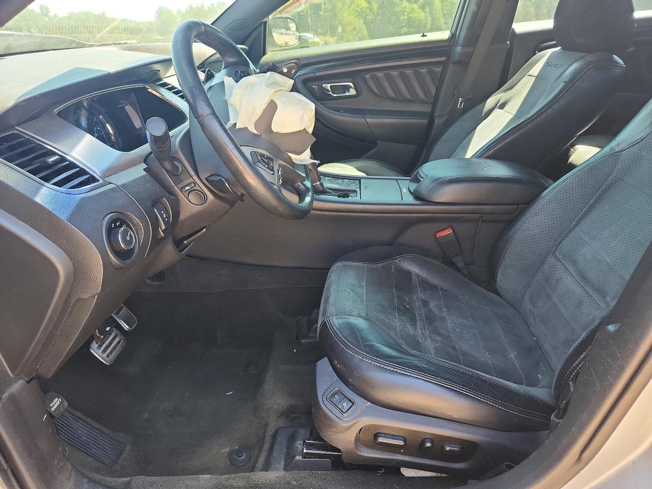 2014 Ford Taurus Sho Silver vin: 1FAHP2KT9EG138772