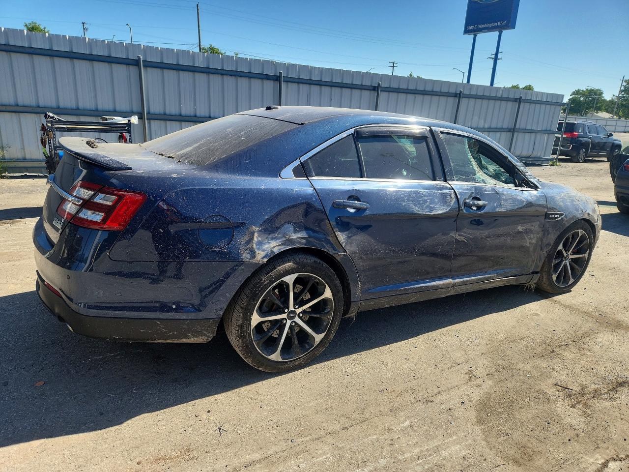 2016 Ford Taurus Sho Blue vin: 1FAHP2KT9GG108576