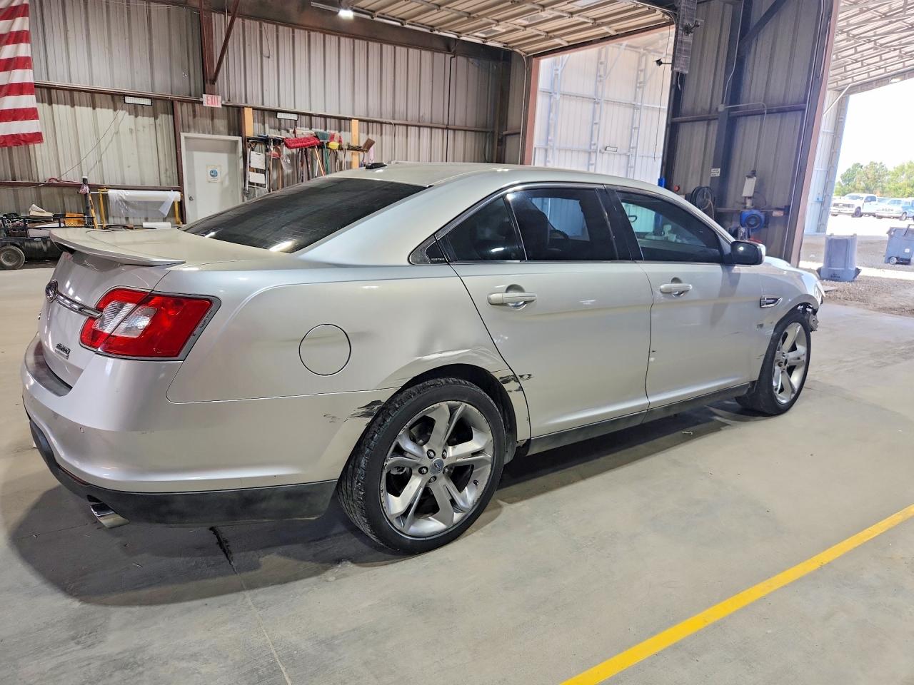 2010 Ford Taurus Sho Silver vin: 1FAHP2KTXAG165473