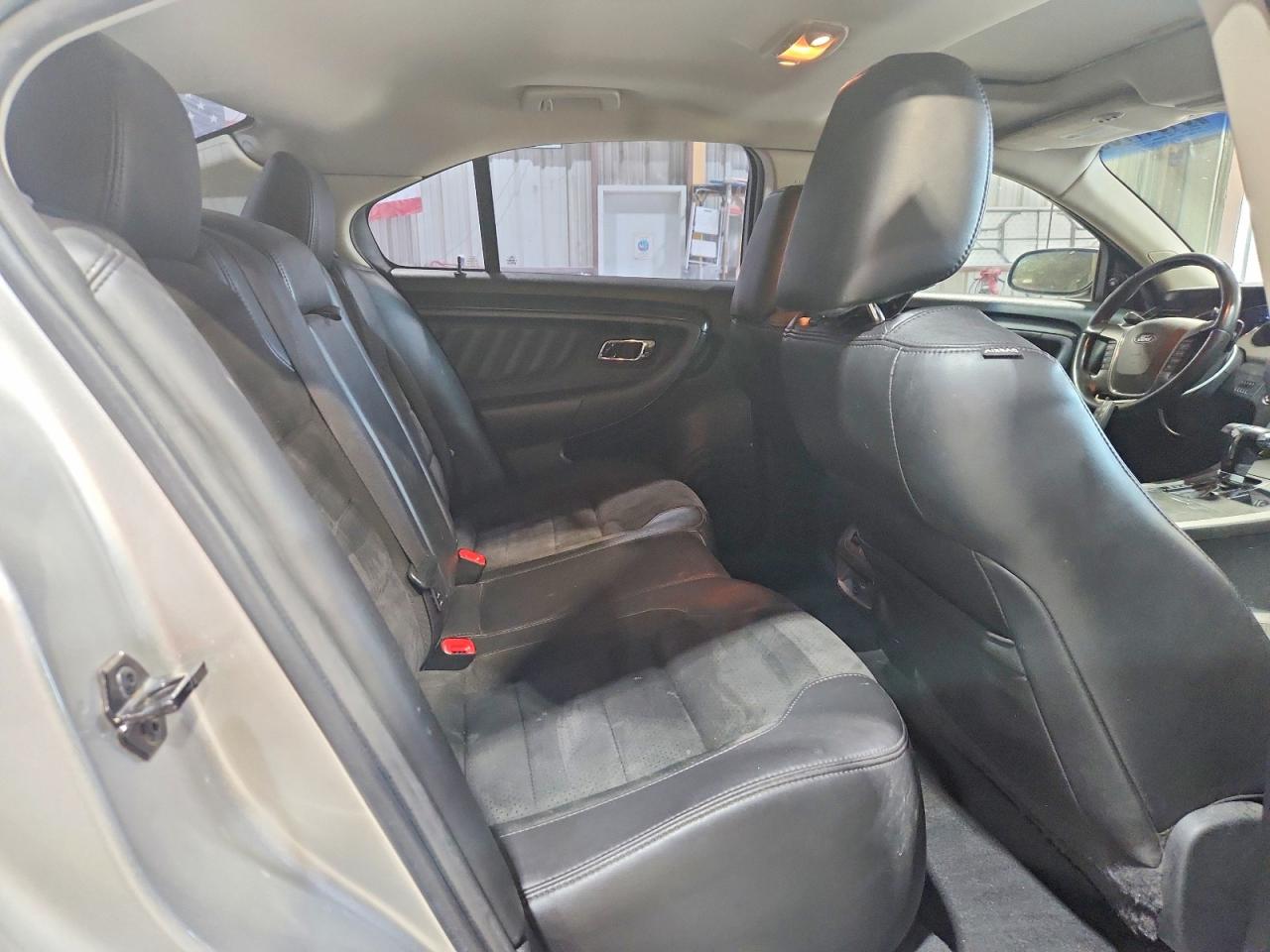 2010 Ford Taurus Sho Silver vin: 1FAHP2KTXAG165473