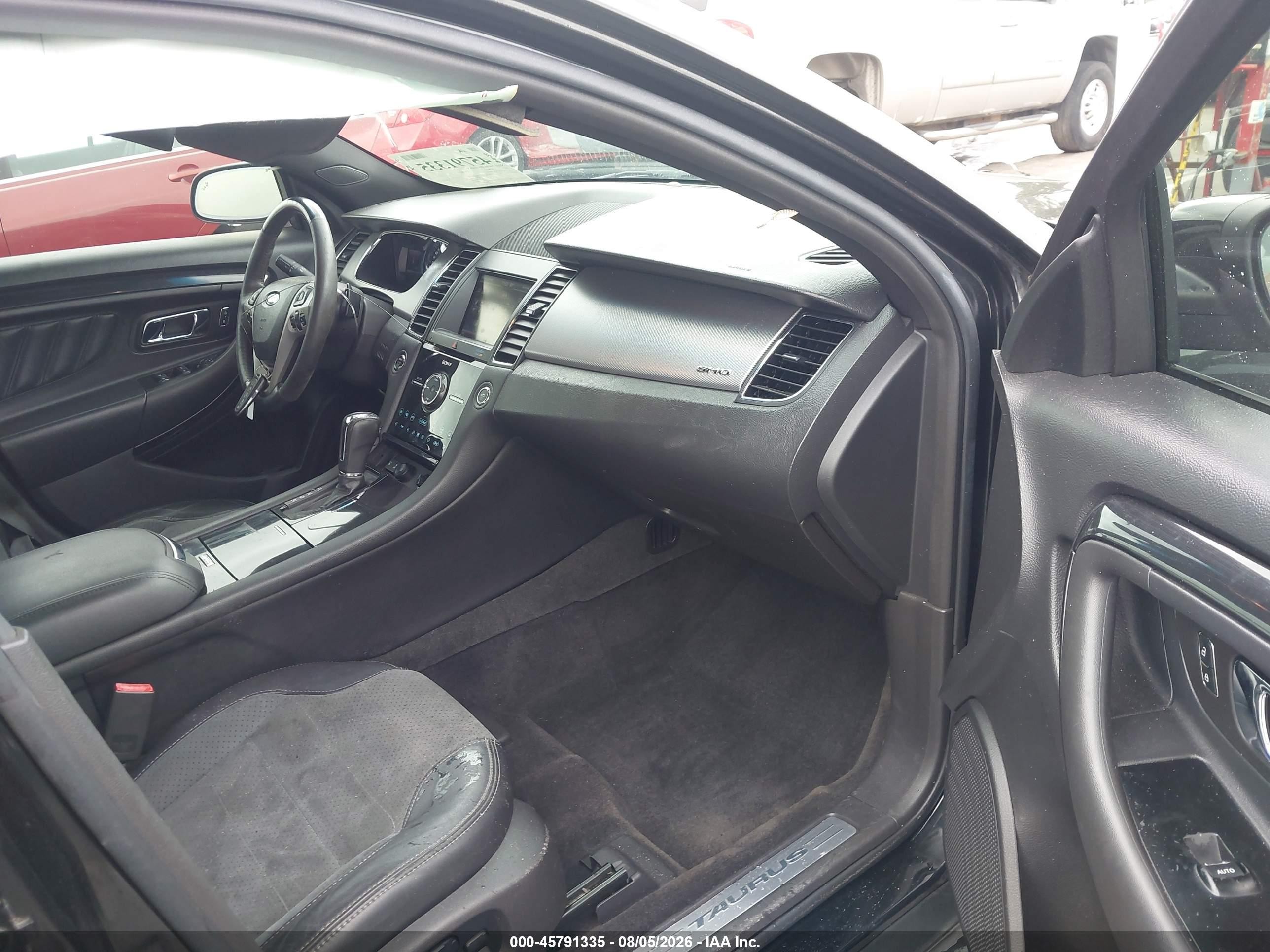 2013 Ford Taurus Sho Black vin: 1FAHP2KTXDG104595