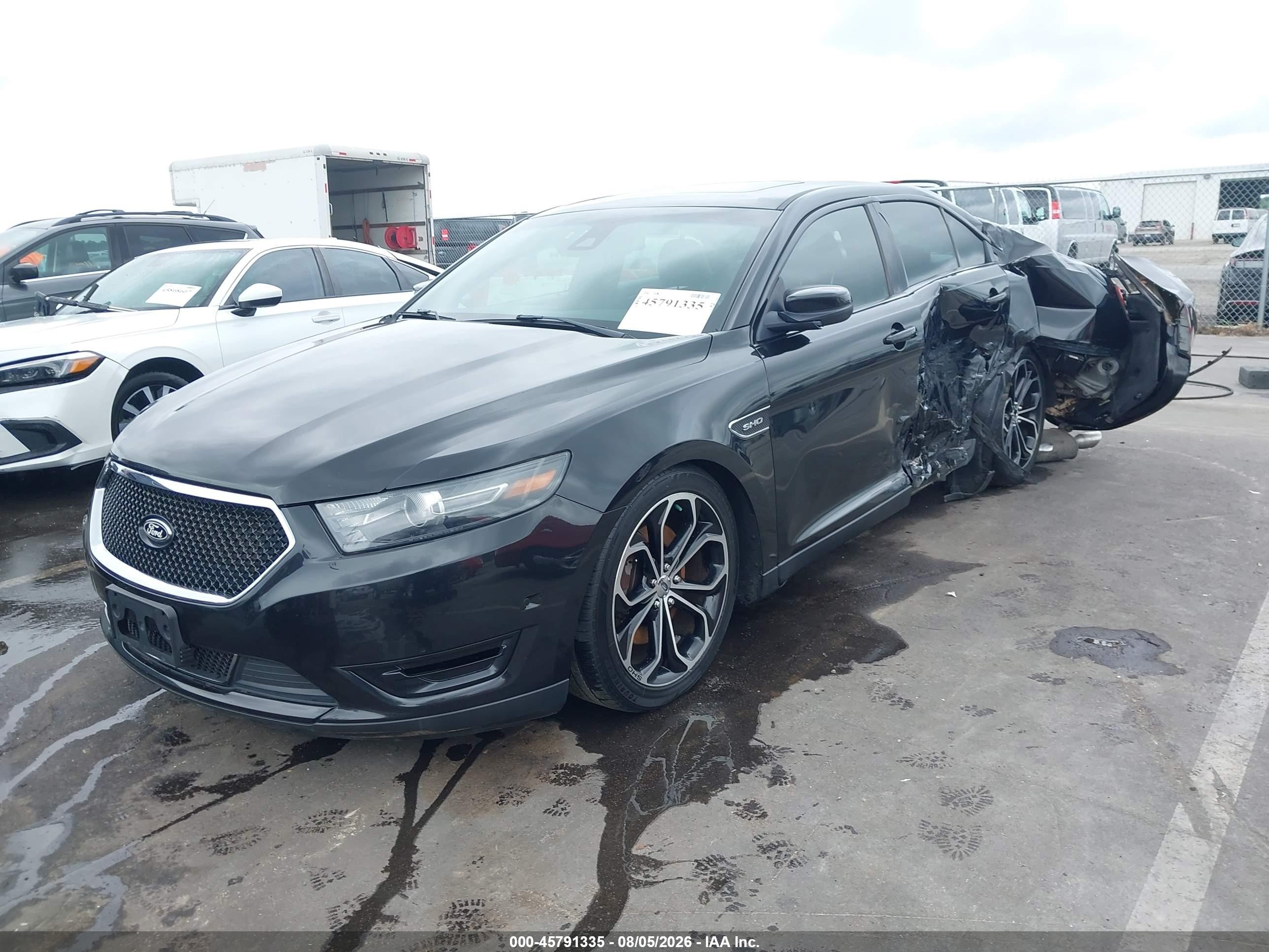2013 Ford Taurus Sho Black vin: 1FAHP2KTXDG104595