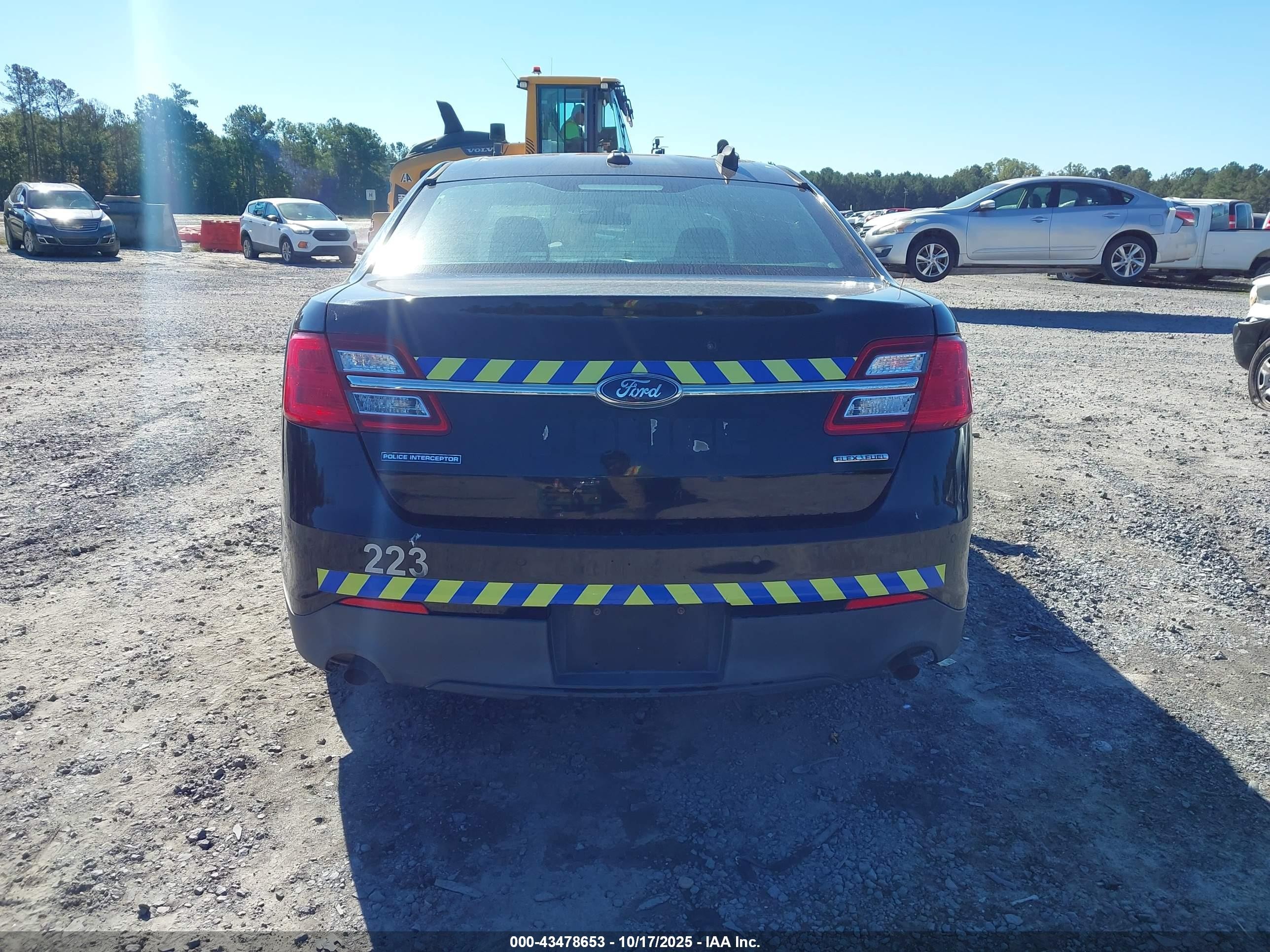 2015 Ford Police Interceptor   Black vin: 1FAHP2L82FG154081