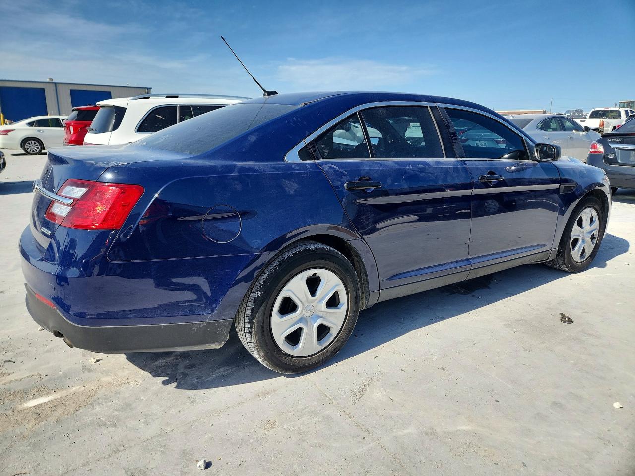 2015 Ford Taurus Police Interceptor Blue vin: 1FAHP2L83FG129318