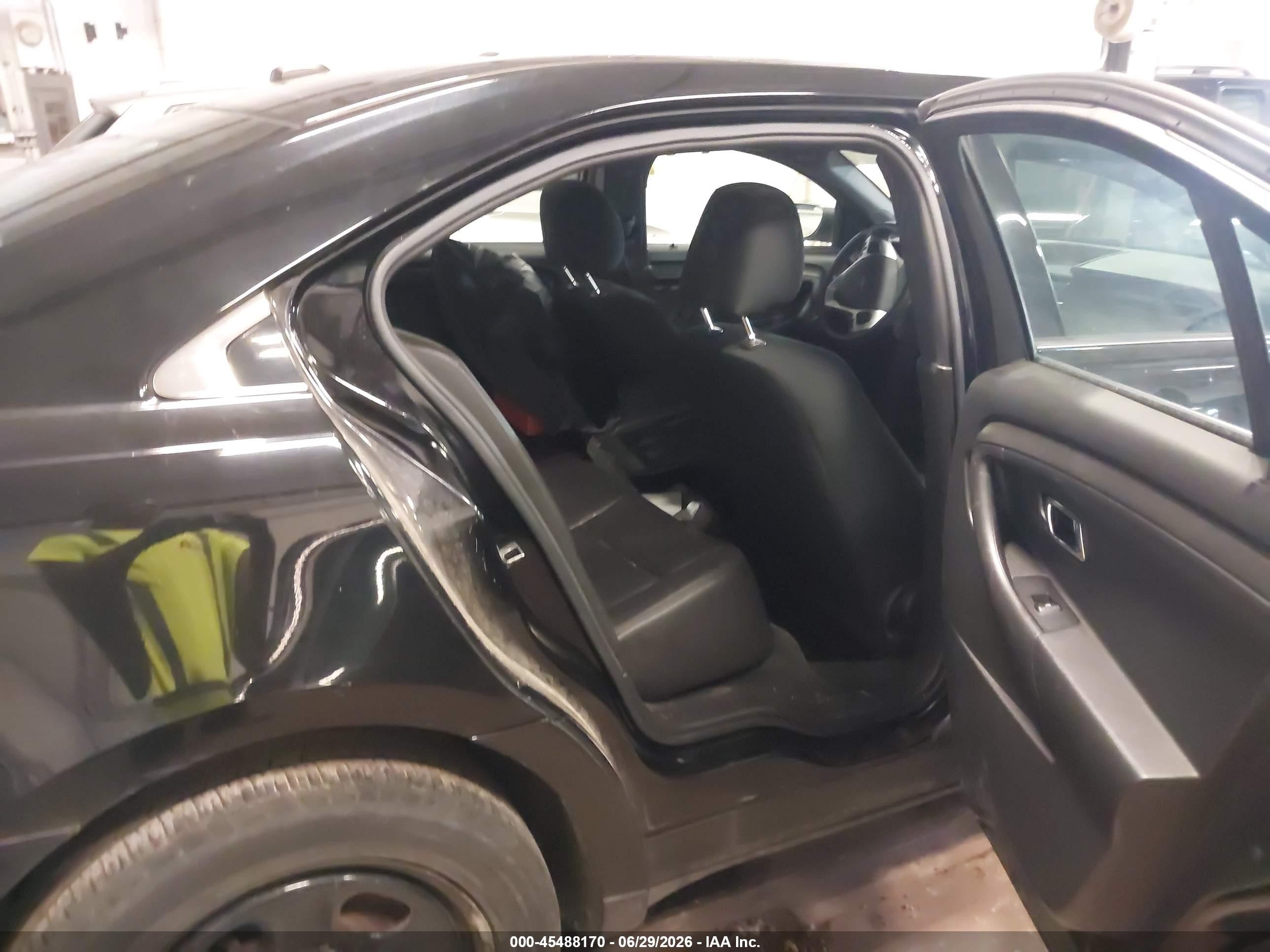 2013 Ford Police Interceptor   Black vin: 1FAHP2L84DG196538