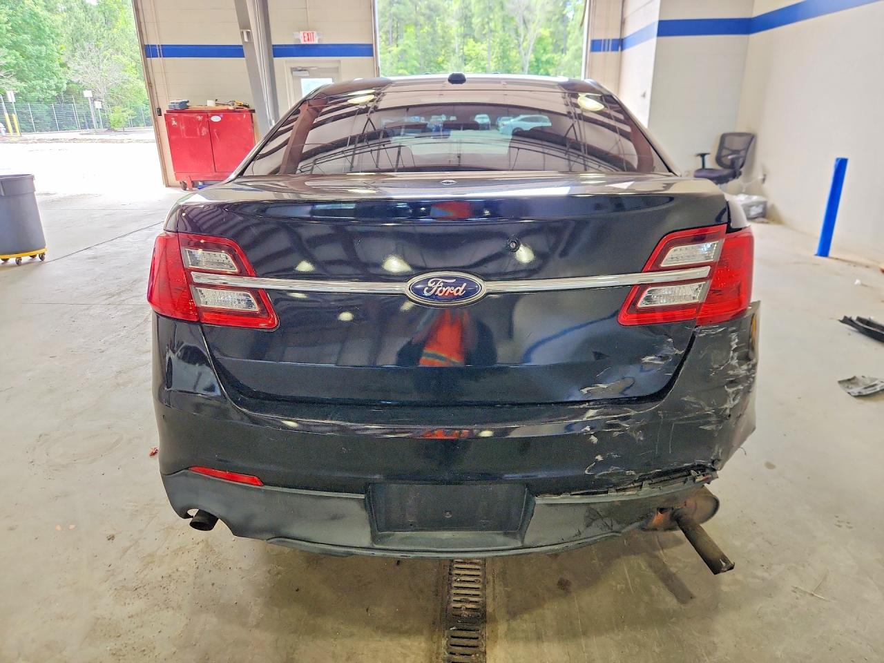 2015 Ford Taurus Police Black vin: 1FAHP2L84FG208092