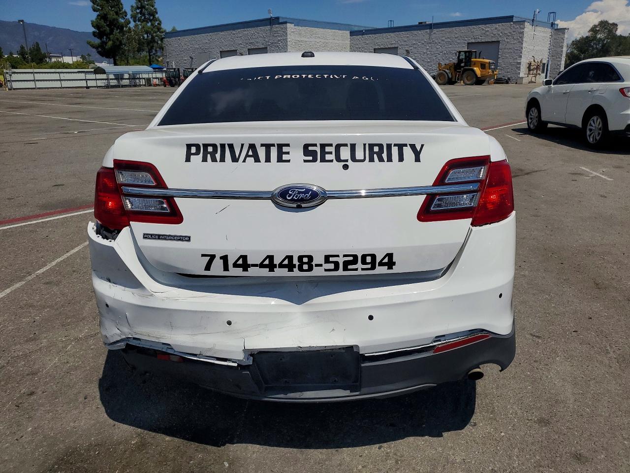 2017 Ford Taurus Police Interceptor White vin: 1FAHP2L86HG100348