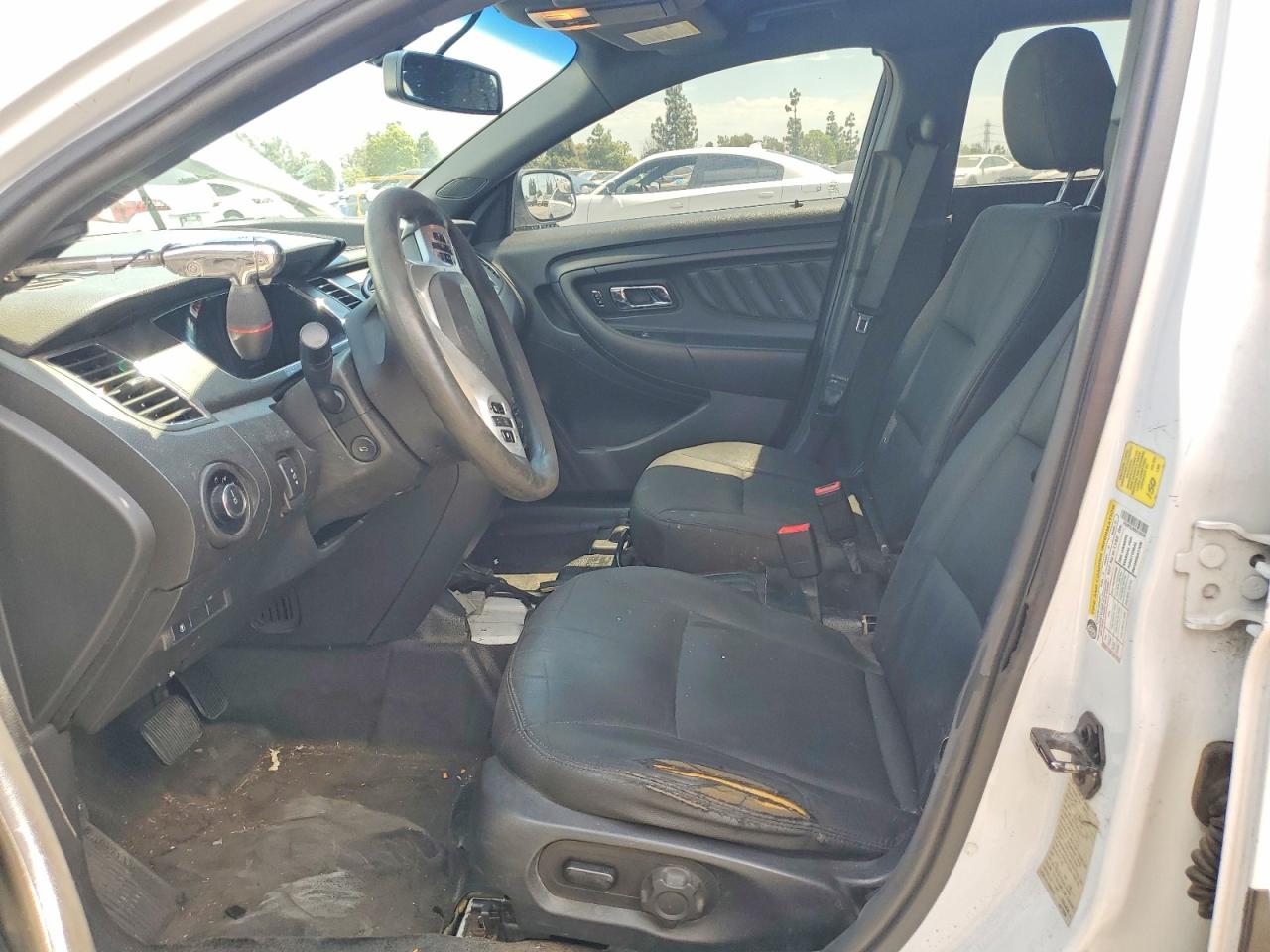 2017 Ford Taurus Police Interceptor White vin: 1FAHP2L86HG100348