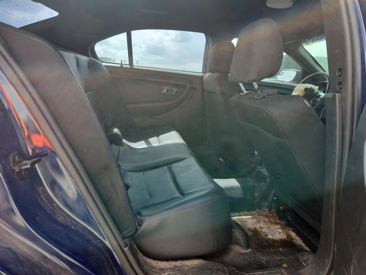 2015 Ford Taurus Police Interceptor Blue vin: 1FAHP2L87FG200102