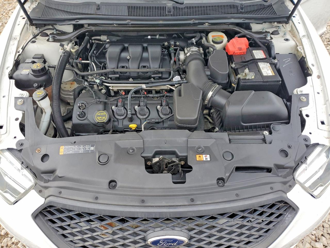2016 Ford Taurus Police Interceptor Белый vin: 1FAHP2L87GG105573