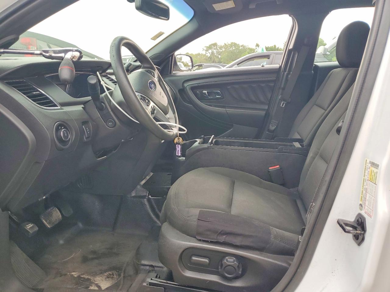 2016 Ford Taurus Police Interceptor Белый vin: 1FAHP2L87GG105573